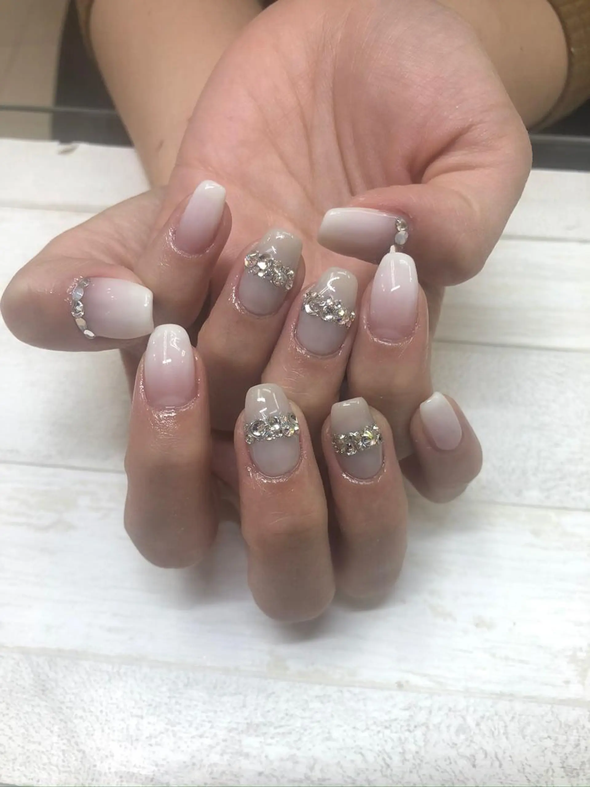 ネイル nail salon  9NINE所属・nail salon 9NINEのネイルデザイン