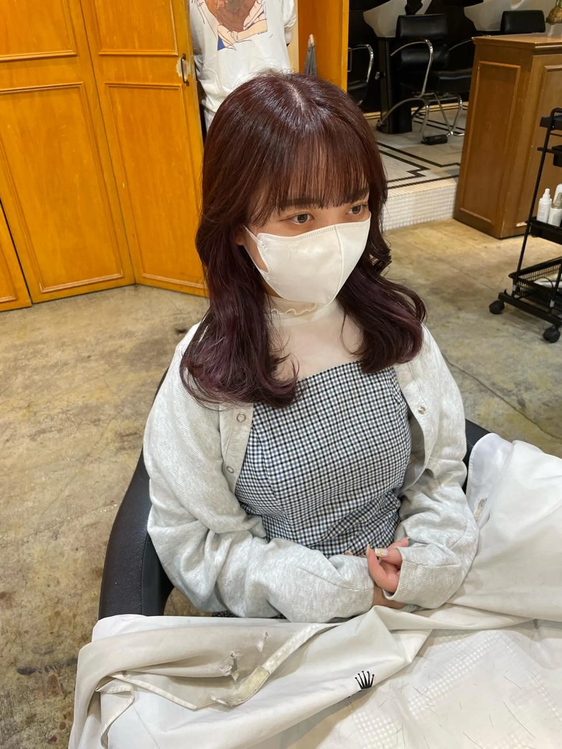 ロング カラー ラベンダーカラー ラベンダーピンク ピンクカラー ヘアカラー トリートメント MIOベージュカラー 柔らかいカラーのヘアスタイル