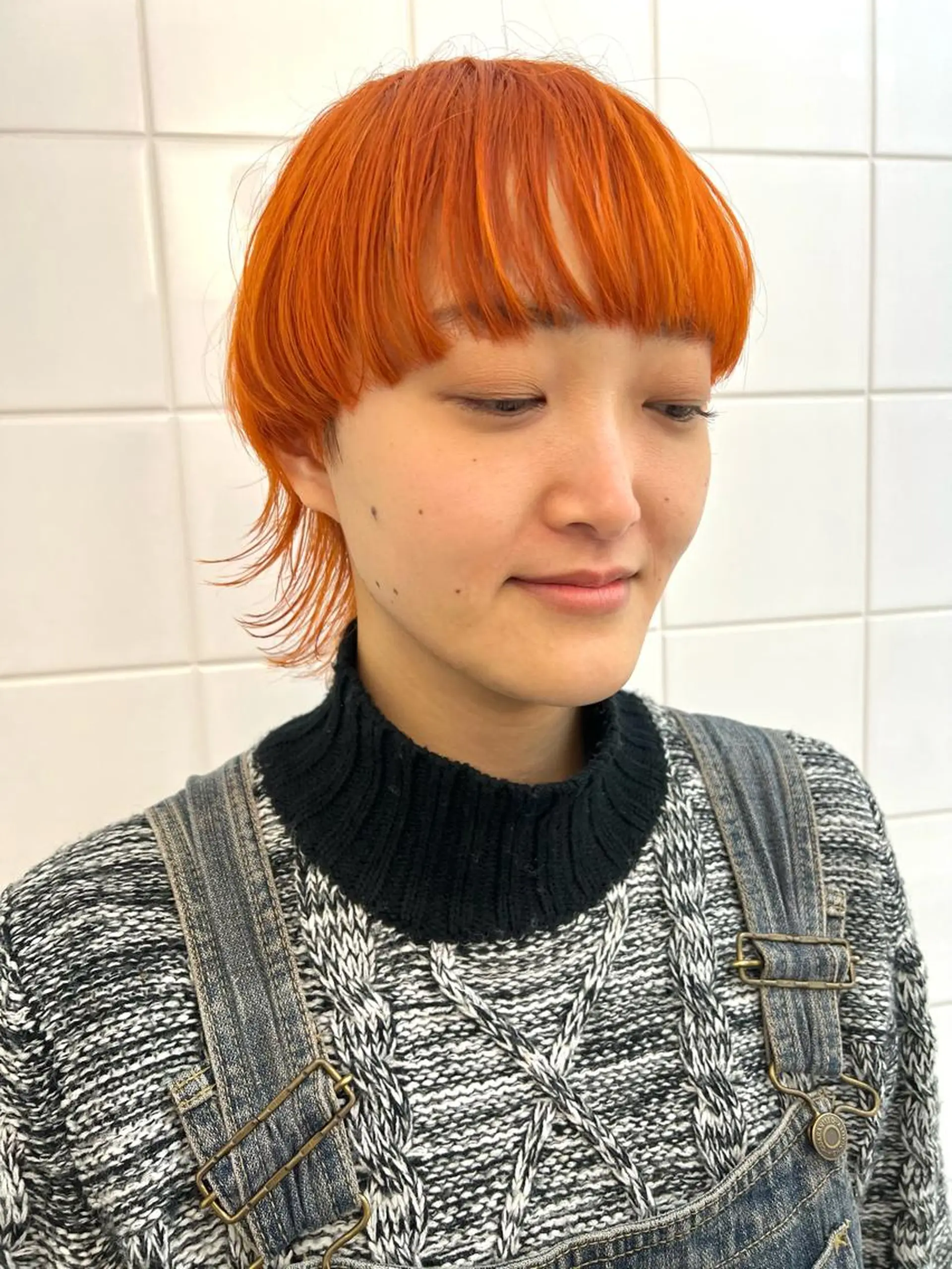 ショート カラー ヘアアレンジ 🧨ブリーチー×ボブ レイヤー💎じゅえるのヘアスタイル