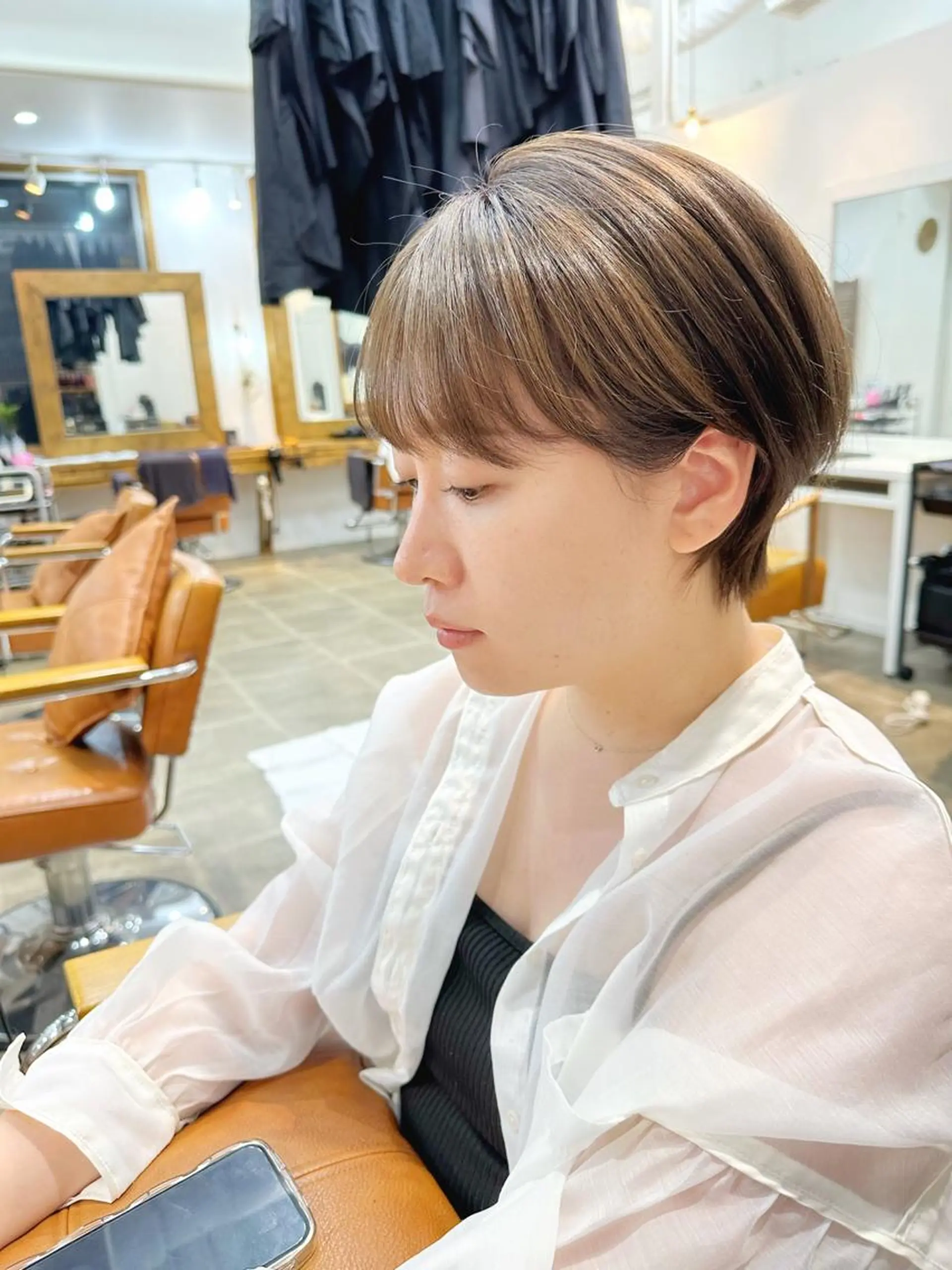 ショート カラー ショートボブ アディクシーカラー 透明感カラー デザインカラー イヤリングカラー カット newline銀座所属・銀座ショート/ 大人ショート/金子涼のヘアスタイル