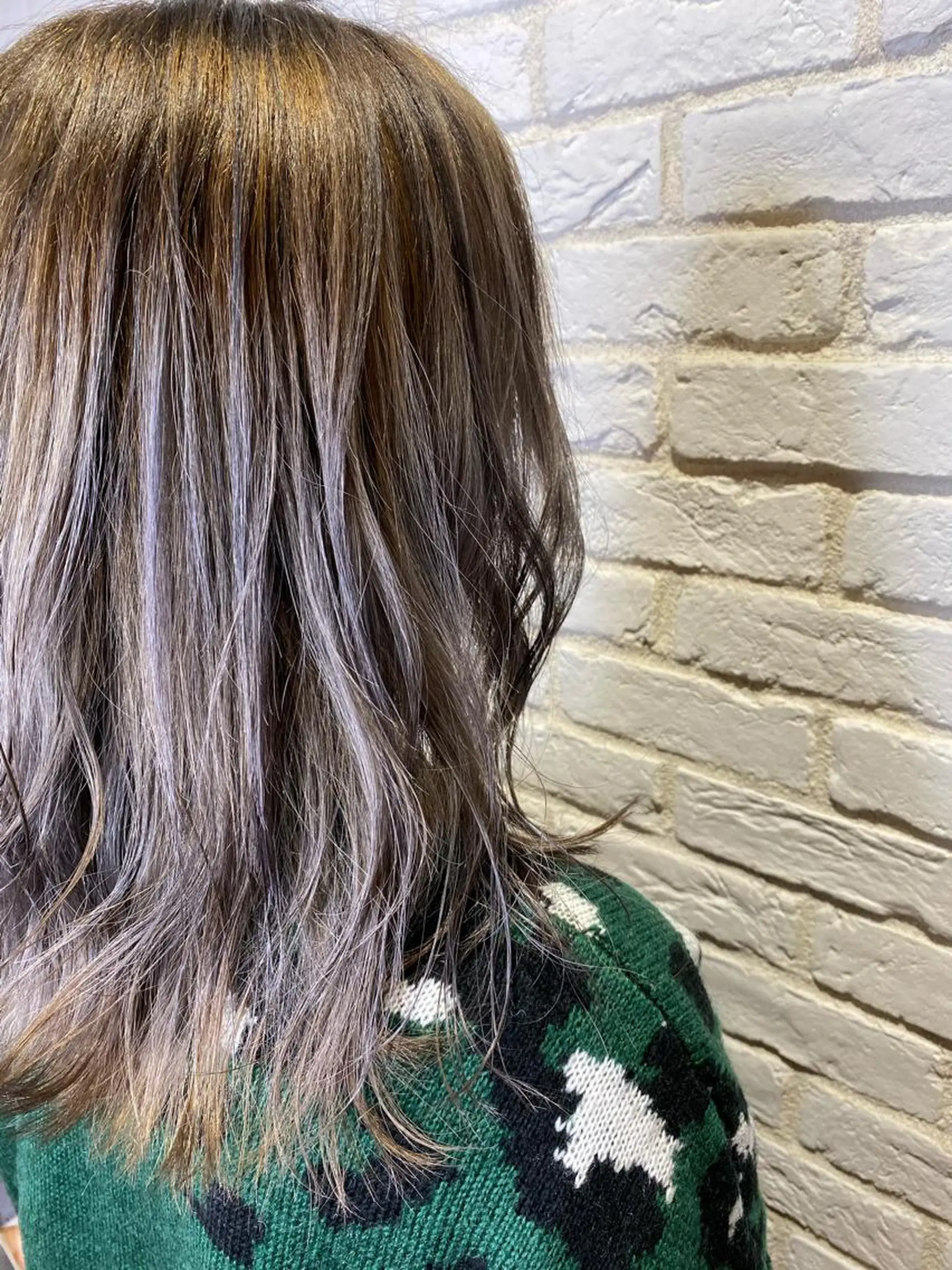 セミロング カラー TRUCK トラックのヘアスタイル