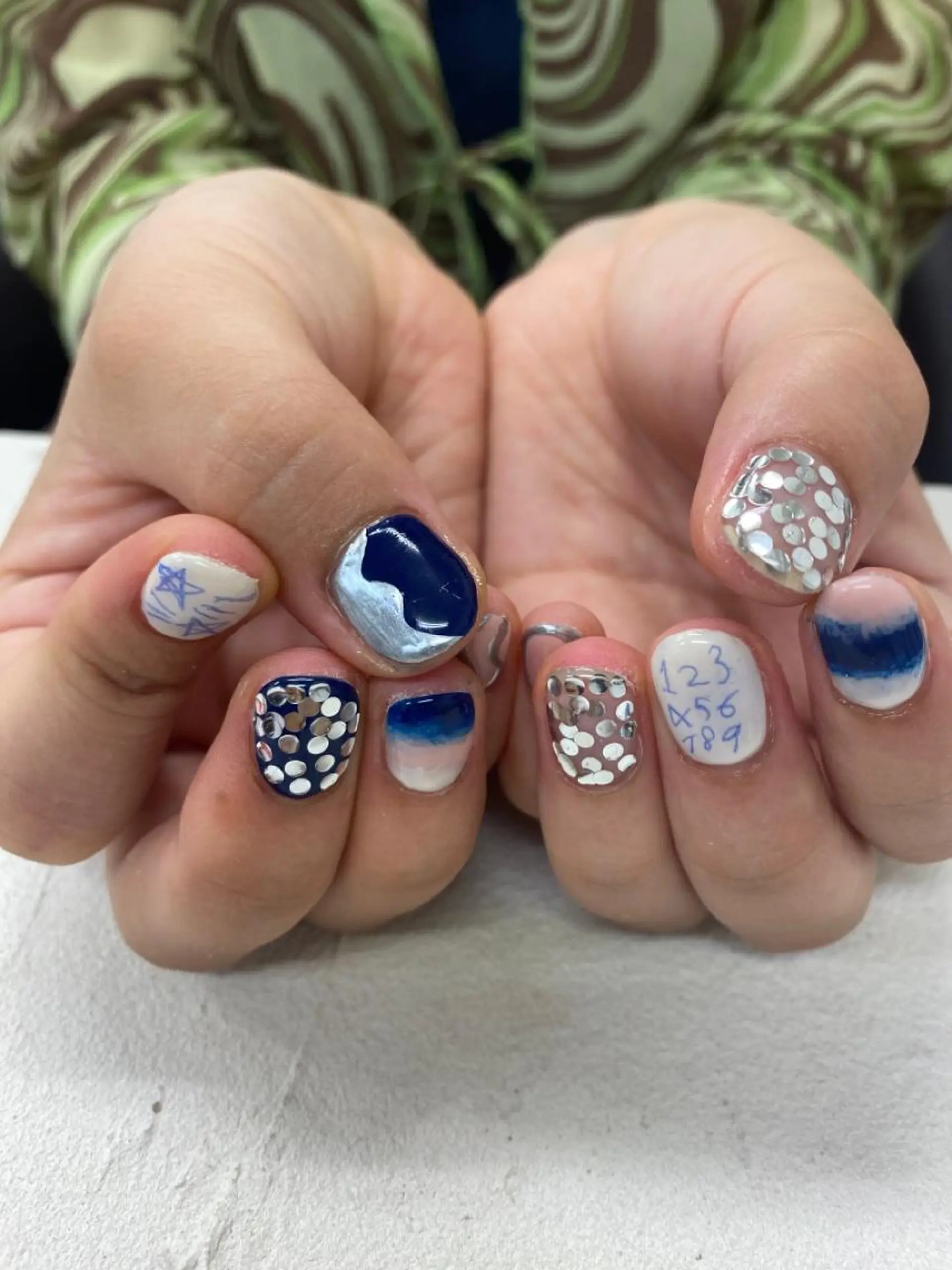 ネイル isobe yuiのネイルデザイン