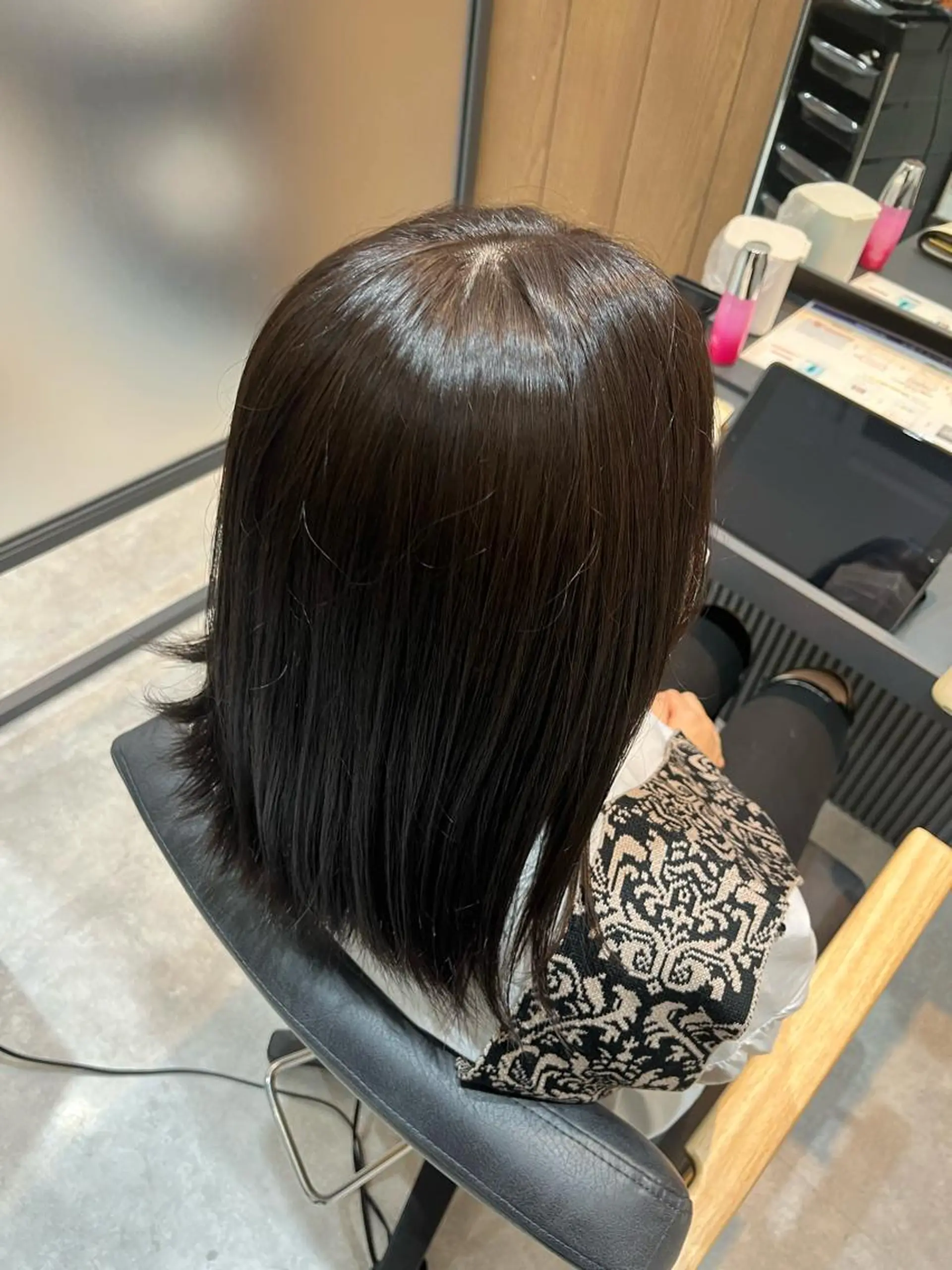 ミディアム カラー ブラウンカラー ナチュラルブラウン neul所属・【neul】 NOAのヘアスタイル
