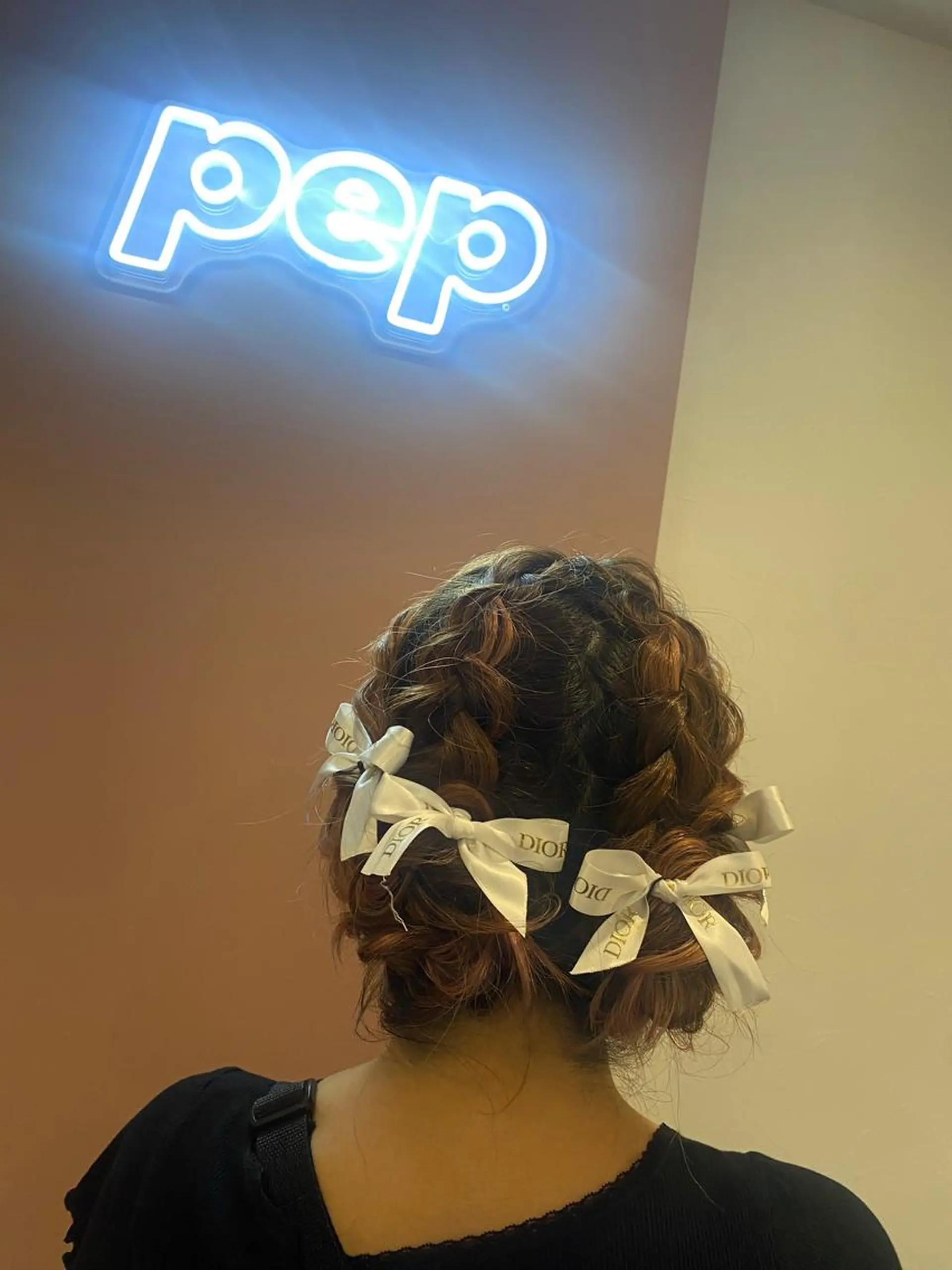 ミディアム ヘアアレンジ 編みこみ お団子ヘア ヘアセット pep所属・pep natsumiのヘアスタイル