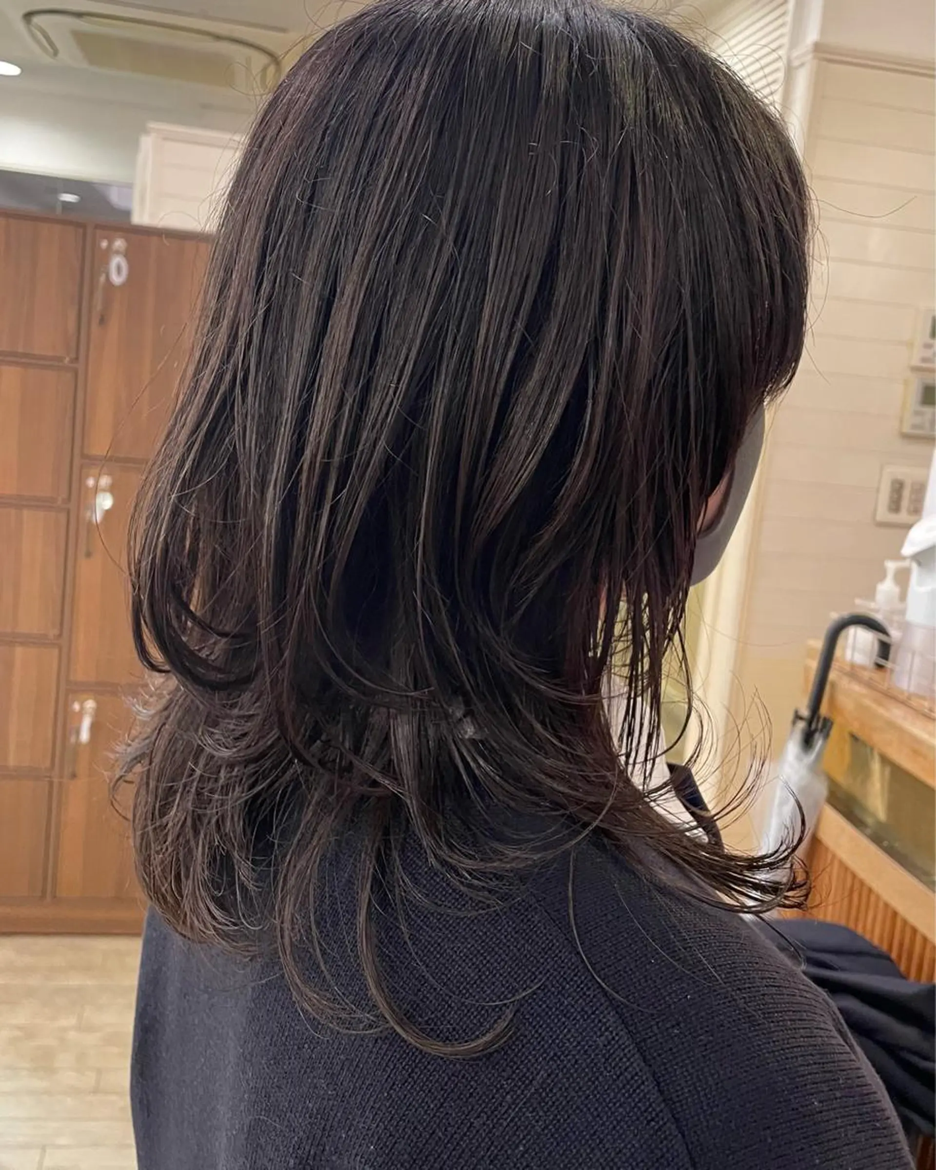 セミロング 顔まわりレイヤー レイヤーカット ウルフカット カット 🐺高椋 海/ウルフ/レイヤーのヘアスタイル