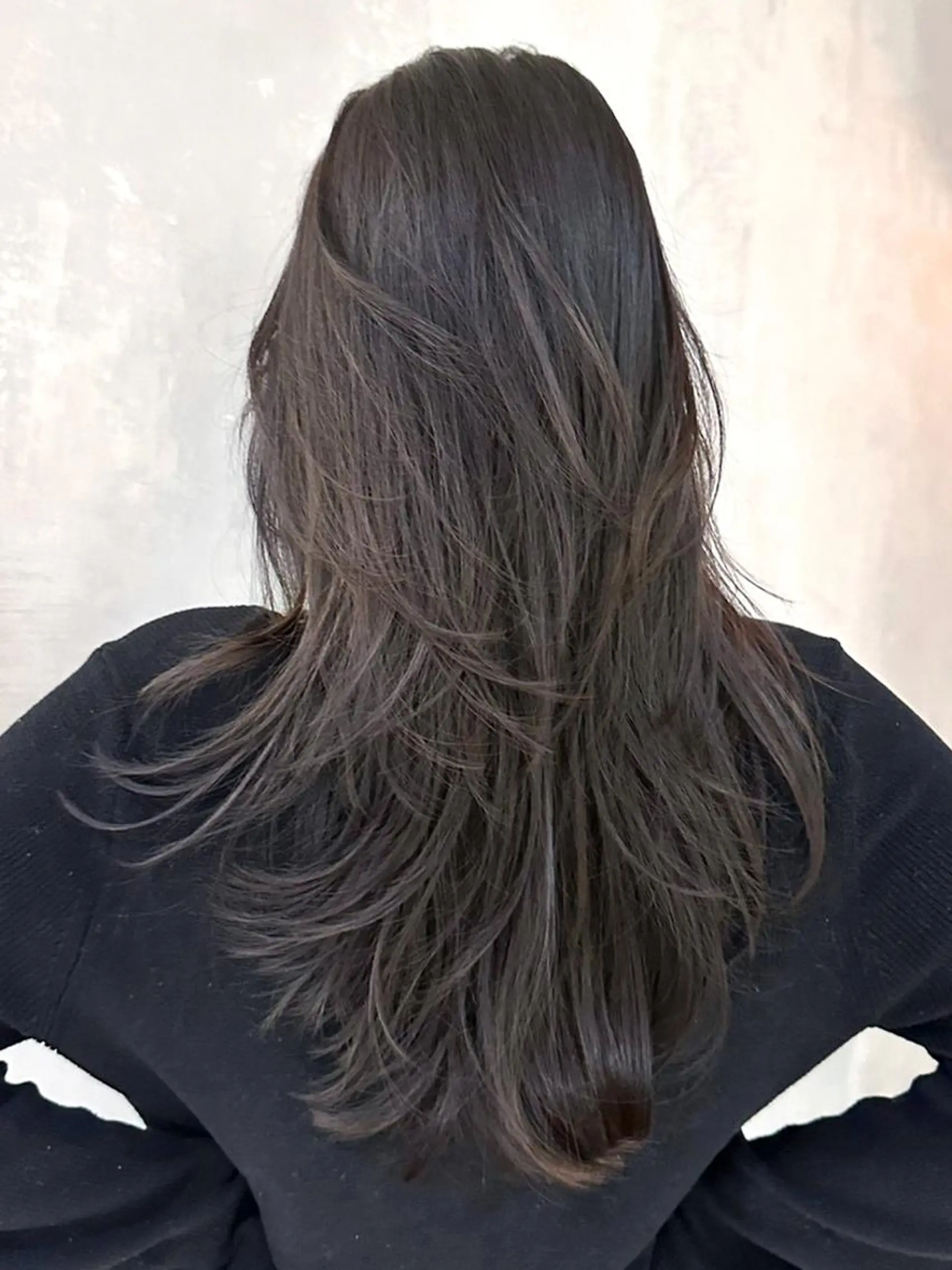 カラー ロング 顔まわりレイヤー レイヤーカット カット ヘアカラー トリートメント ITbyALBUM 中野店のヘアスタイル