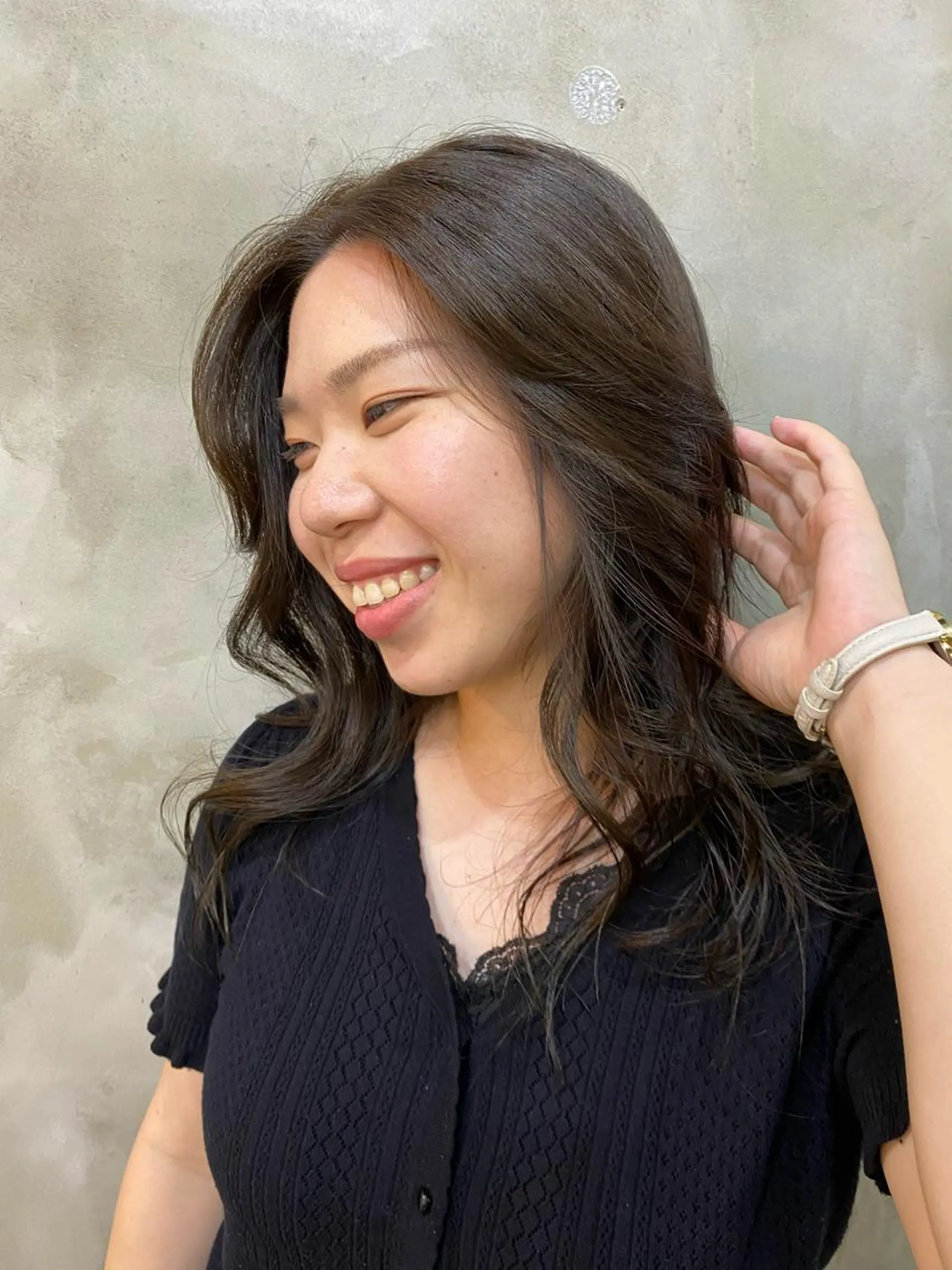 ロング カラー ヘアアレンジ インナーカラー オリーブカラー 志賀 あずみのヘアスタイル