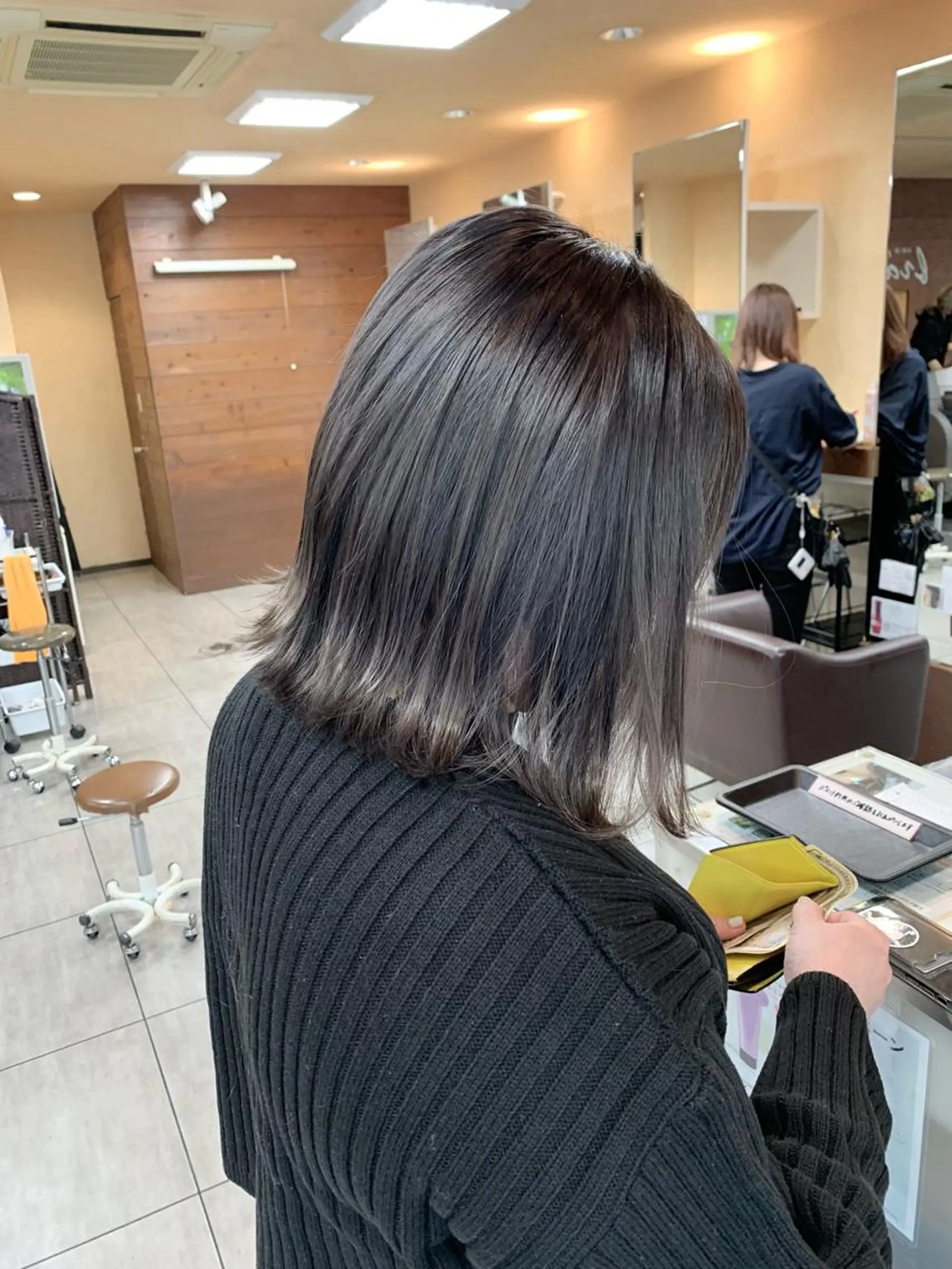 ミディアム カット ヘアカラー トリートメント 🫧艶髪カラー🫧 森本くるみのヘアスタイル