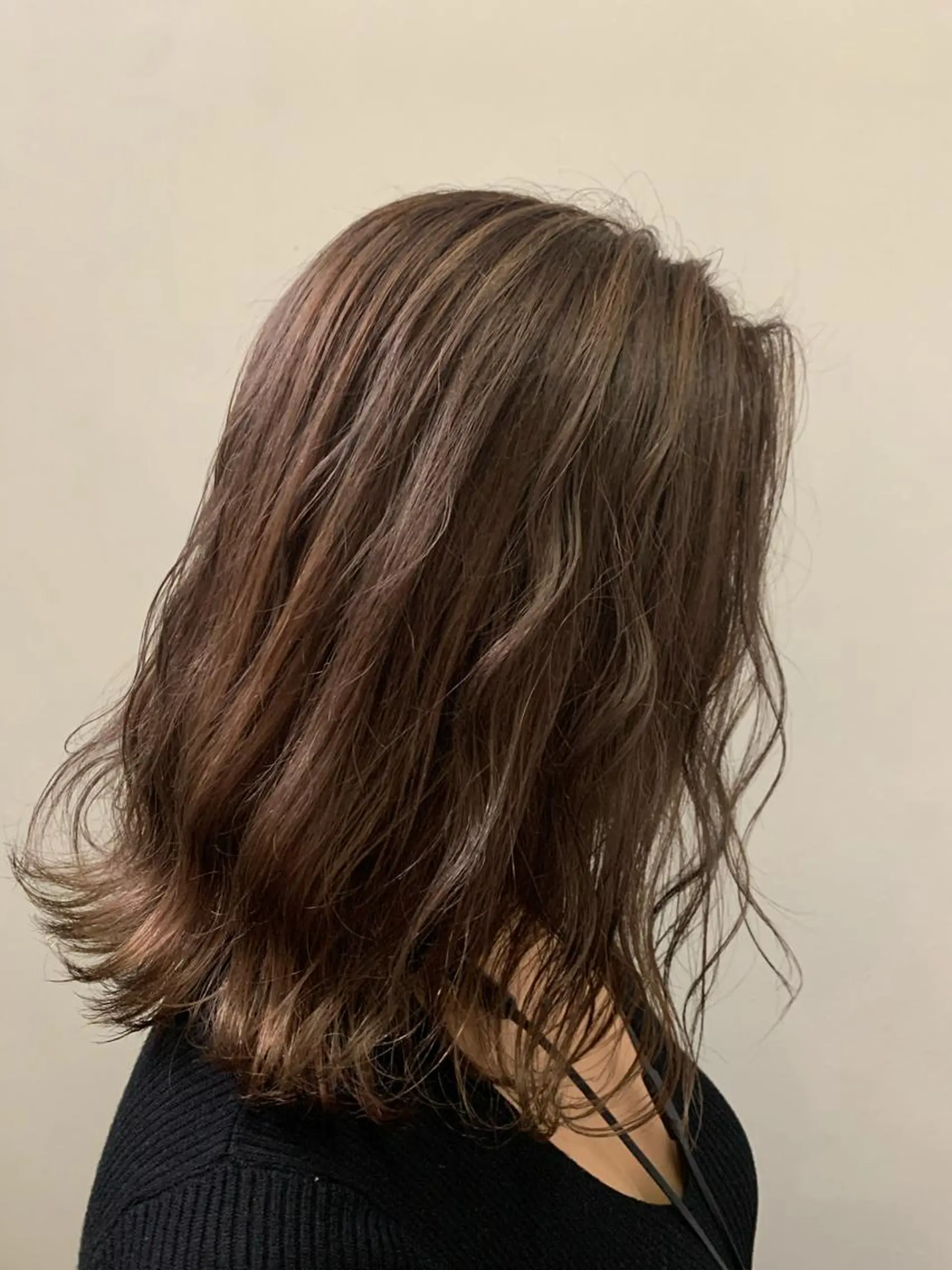 ミディアム カット ヘアカラー トリートメント ヘッドスパ ヘアセット 山口 竣也のヘアスタイル