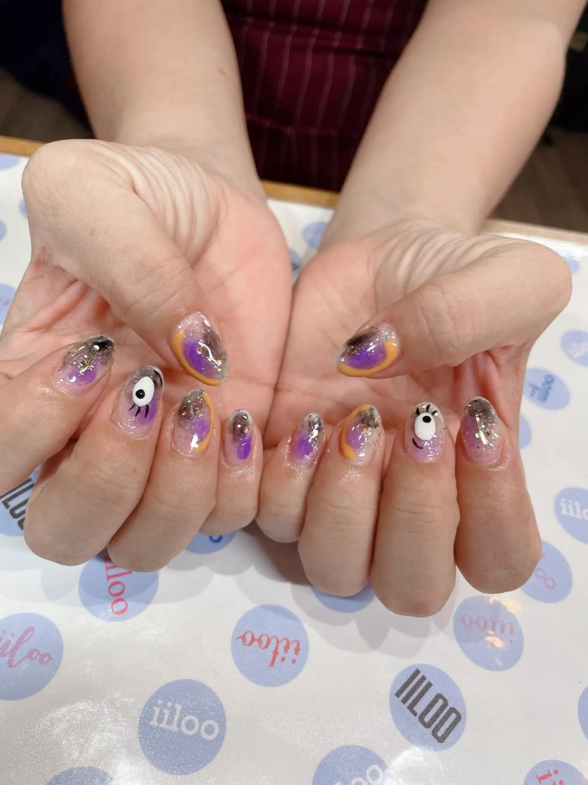 ネイル iiloo aromaworksのネイルデザイン