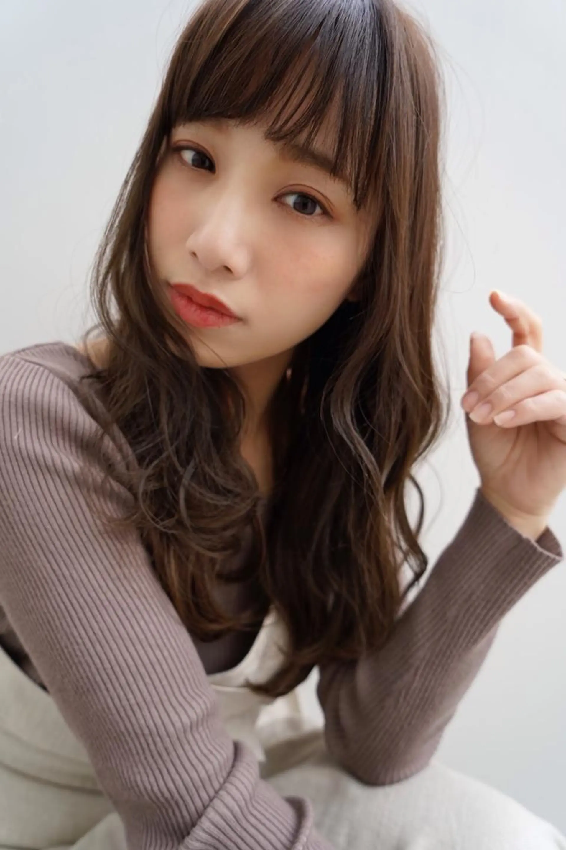 セミロング カラー ヘアアレンジ EMANONシェアサロン心斎橋店所属・韓国メンズヘア　ミル クティボブ　足立佳代のヘアスタイル