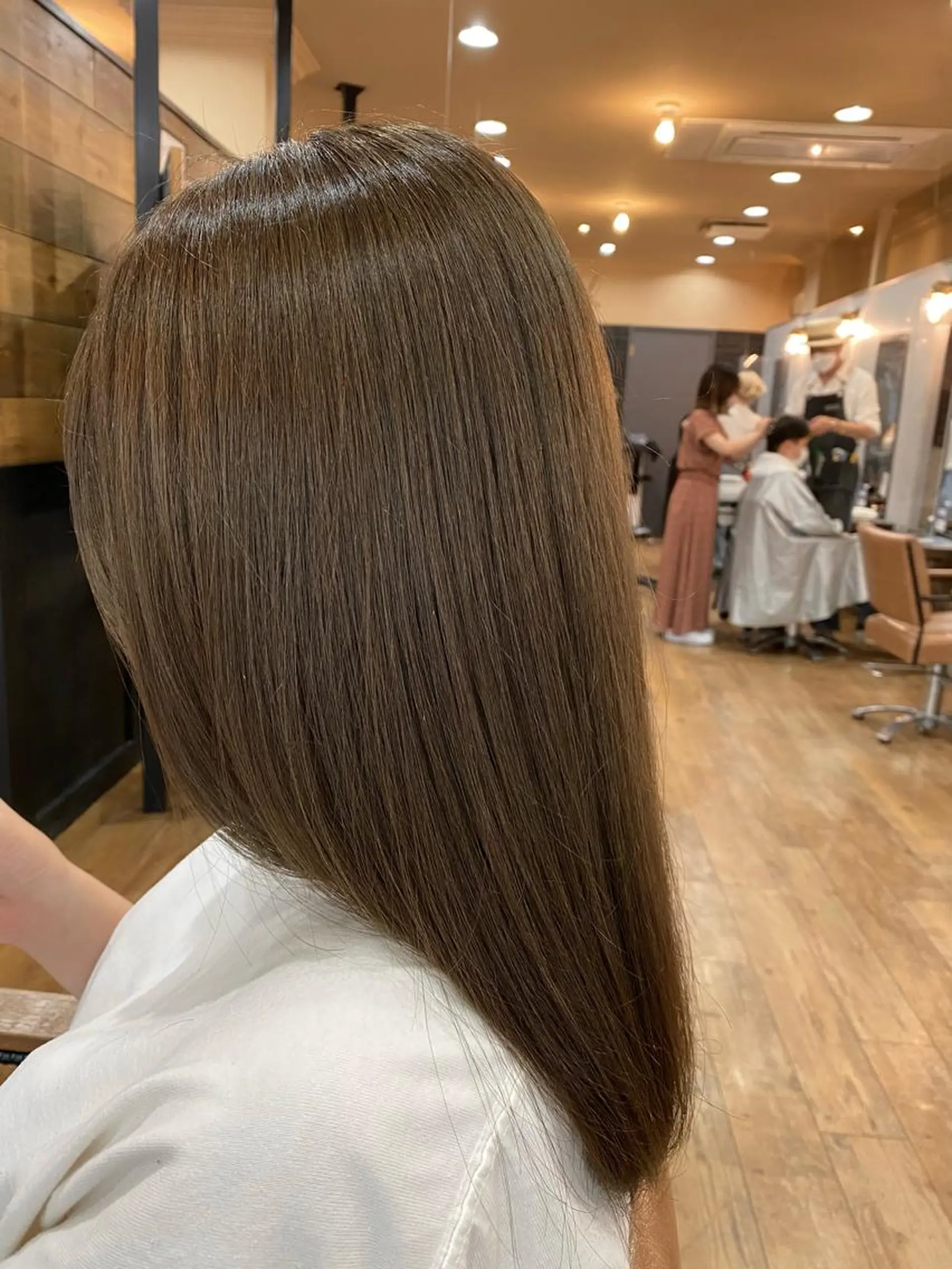 ロング カラー オリーブカラー カット ヘアカラー トリートメント ケアカラーリスト✂️ SHIAN   フジのヘアスタイル