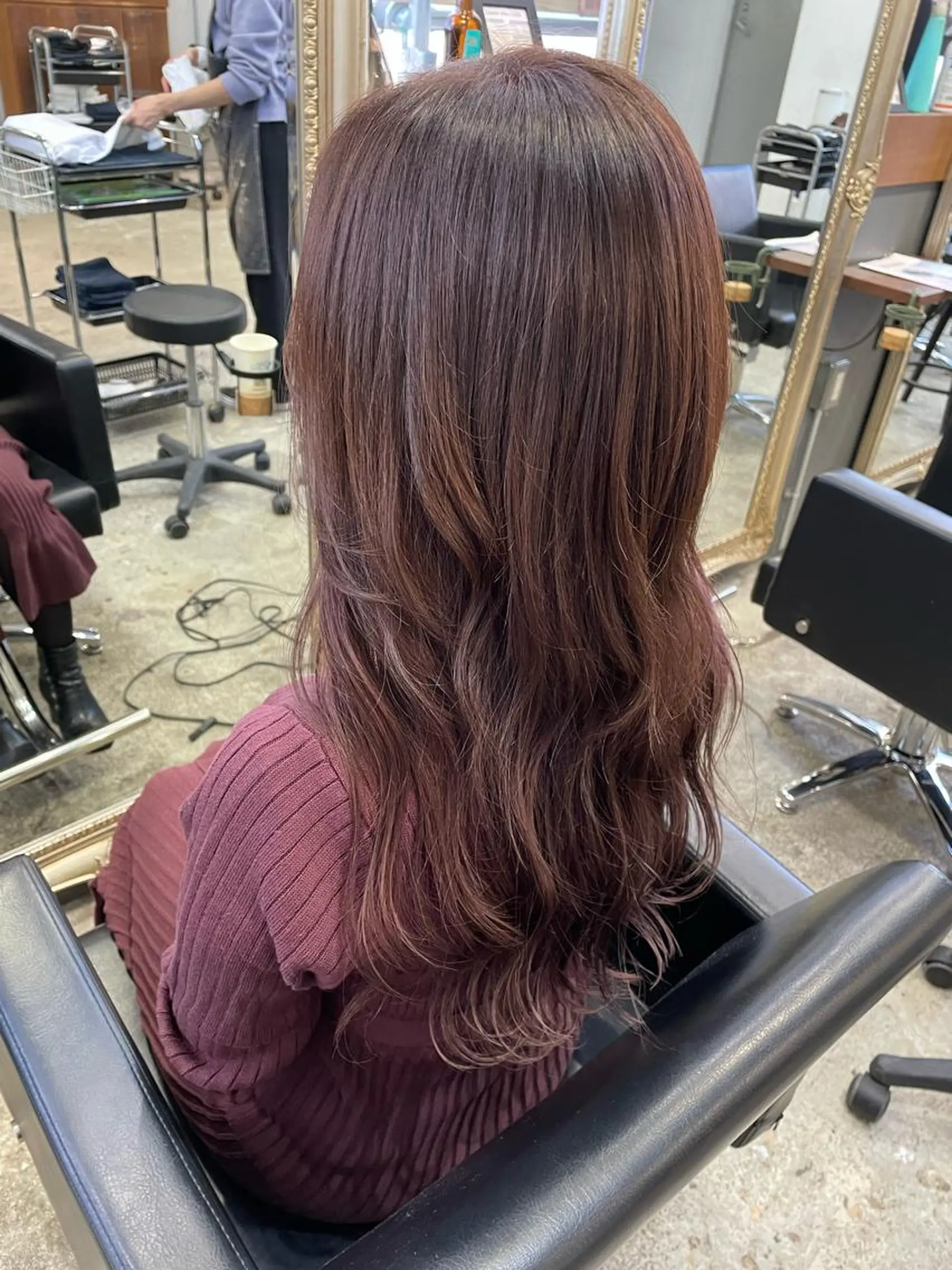 ロング 大内 志穂のヘアスタイル