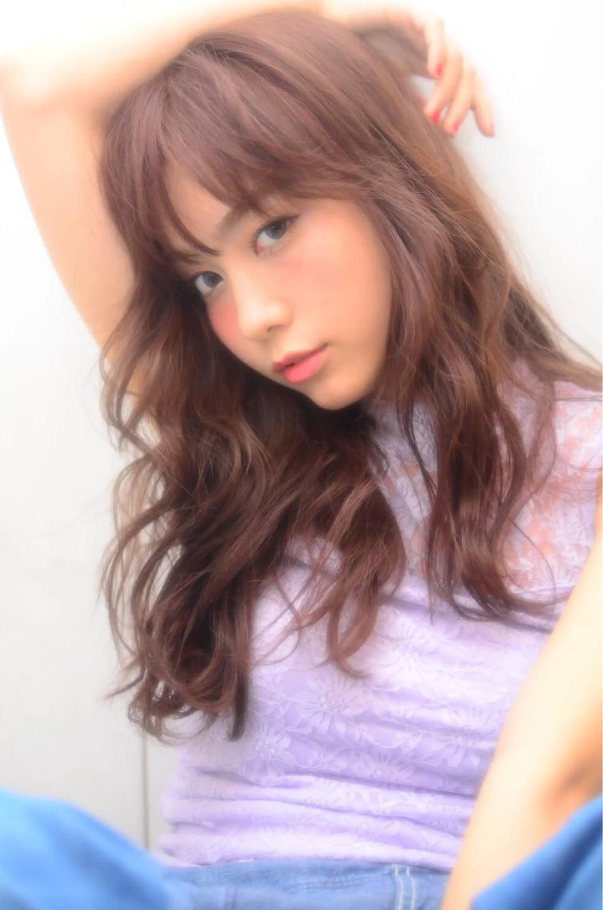 セミロング 👑圧倒的カラー👑 佐々木祐希のヘアスタイル