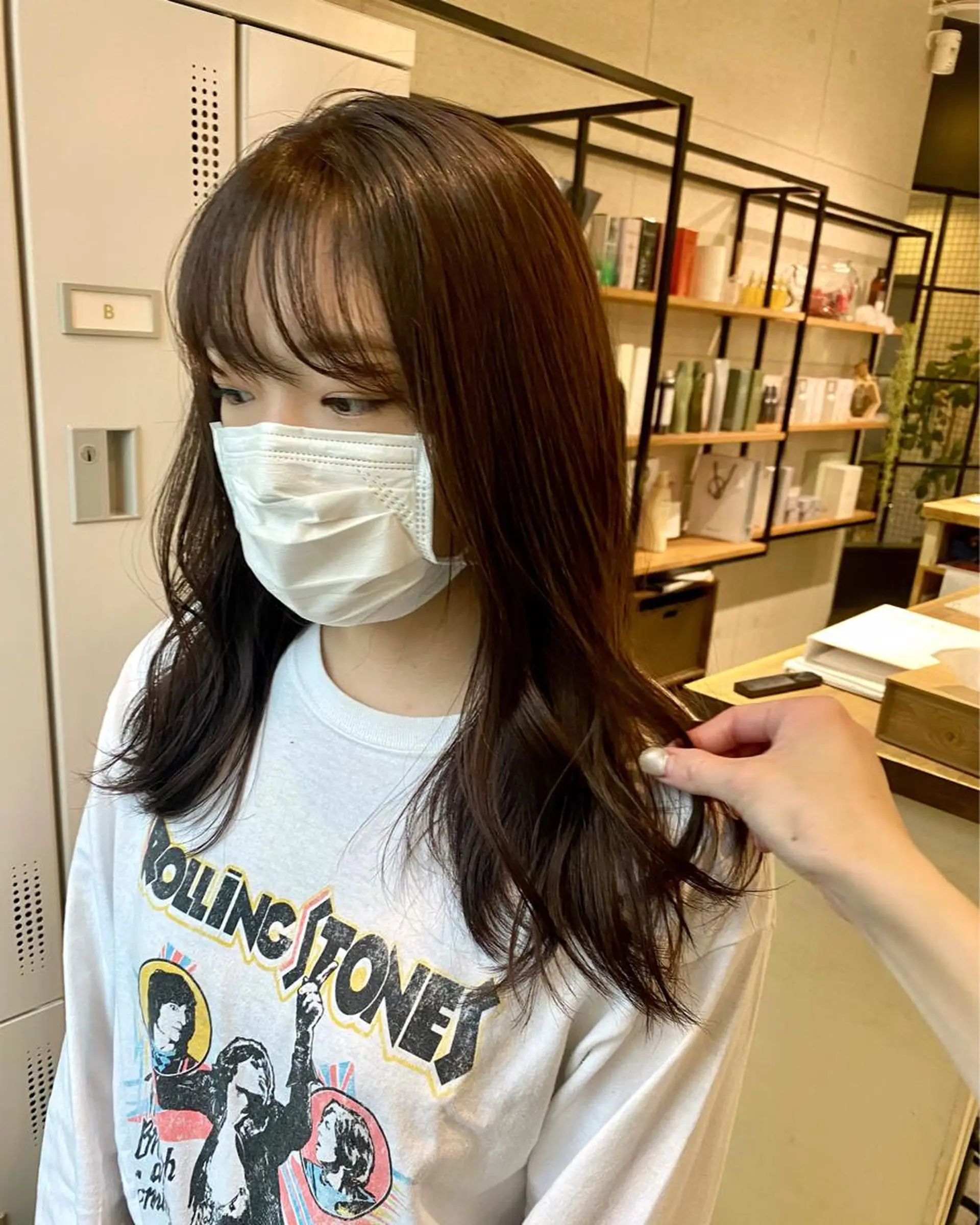 ミディアム カラー カット ヘアカラー 透明感カラー 🩰asumiのヘアスタイル