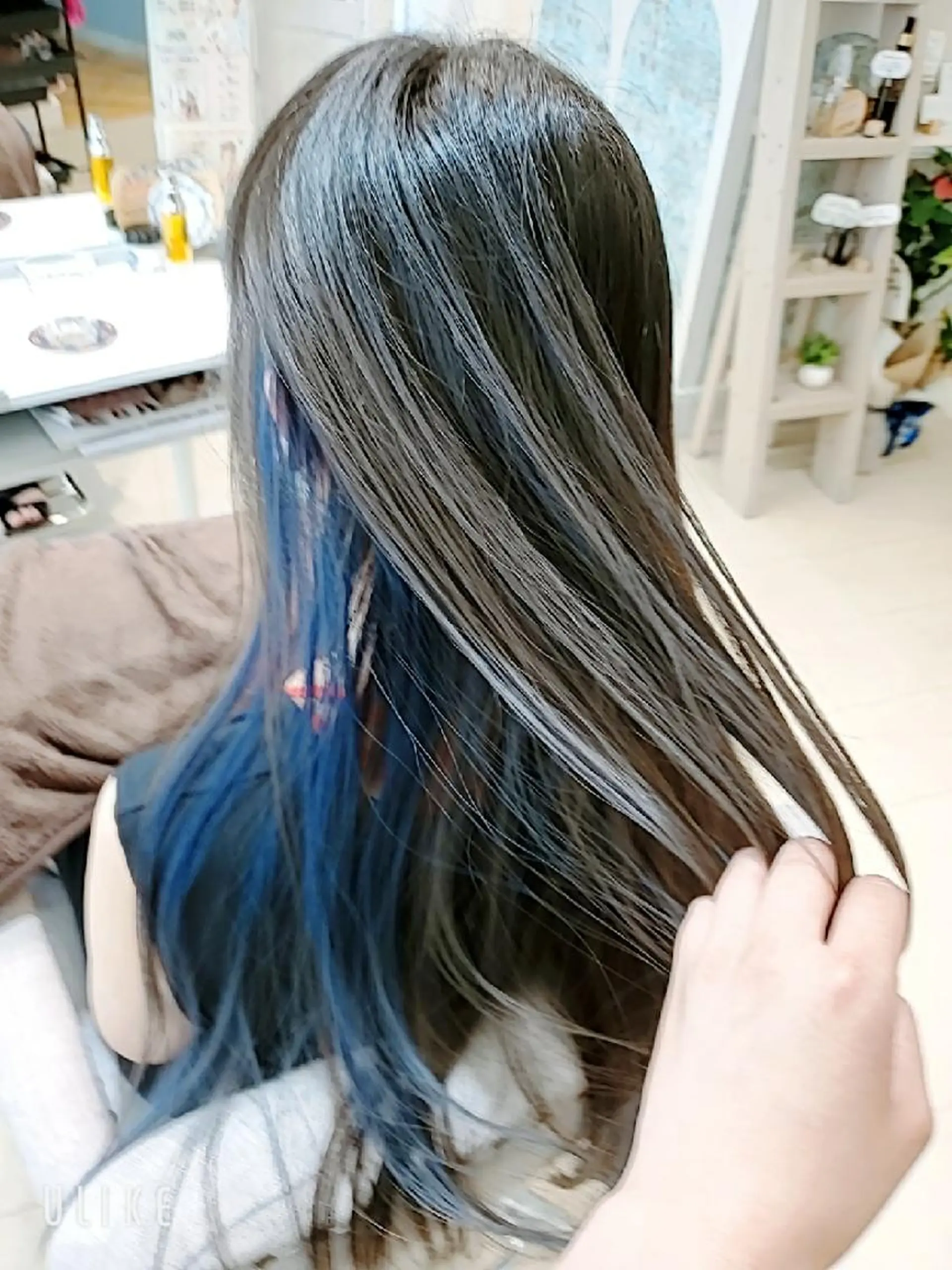 ロング カラー ブルーカラー インナーカラー 💎カラー特化💎 長嶺文江💎のヘアスタイル