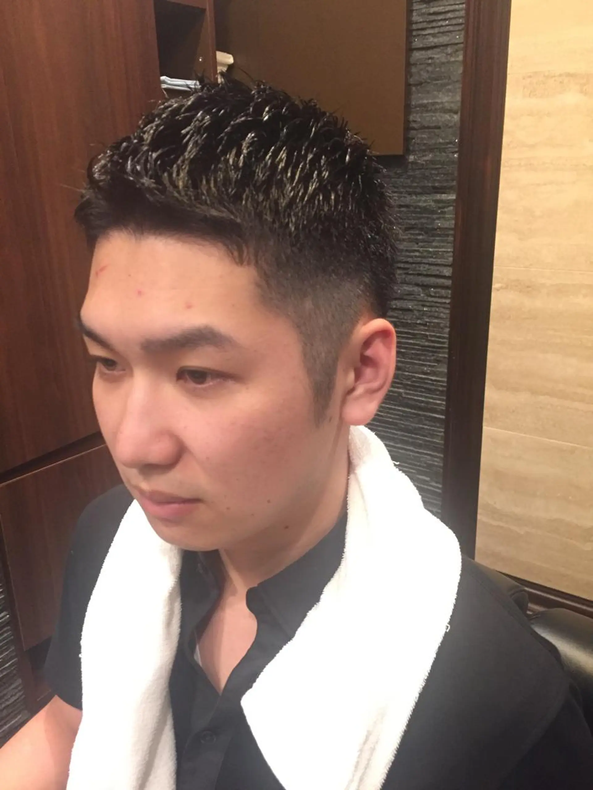 ショート メンズ 【24時まで営業✨】 吉本　成樹のヘアスタイル