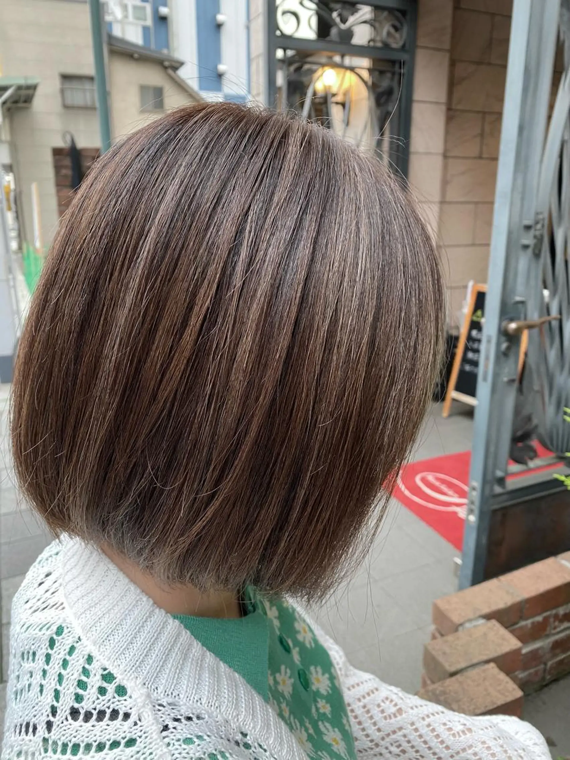 ショート カラー ベージュカラー ハイライトカラー ホワイトベージュ ハイライト カット トリートメント ケアカラーリスト✂️ SHIAN   フジのヘアスタイル