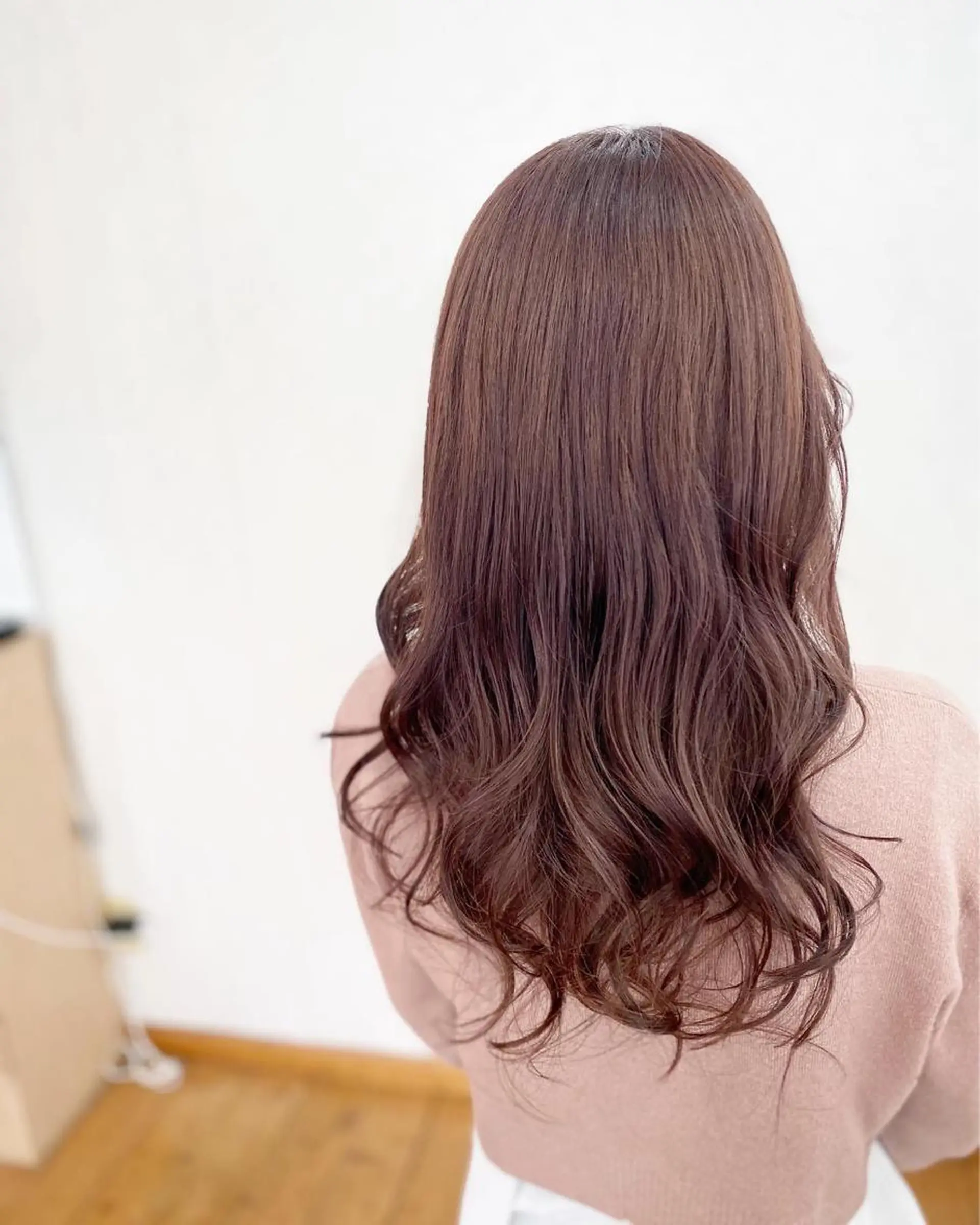 ロング カラー ラベンダーカラー 荒木 ひろかのヘアスタイル