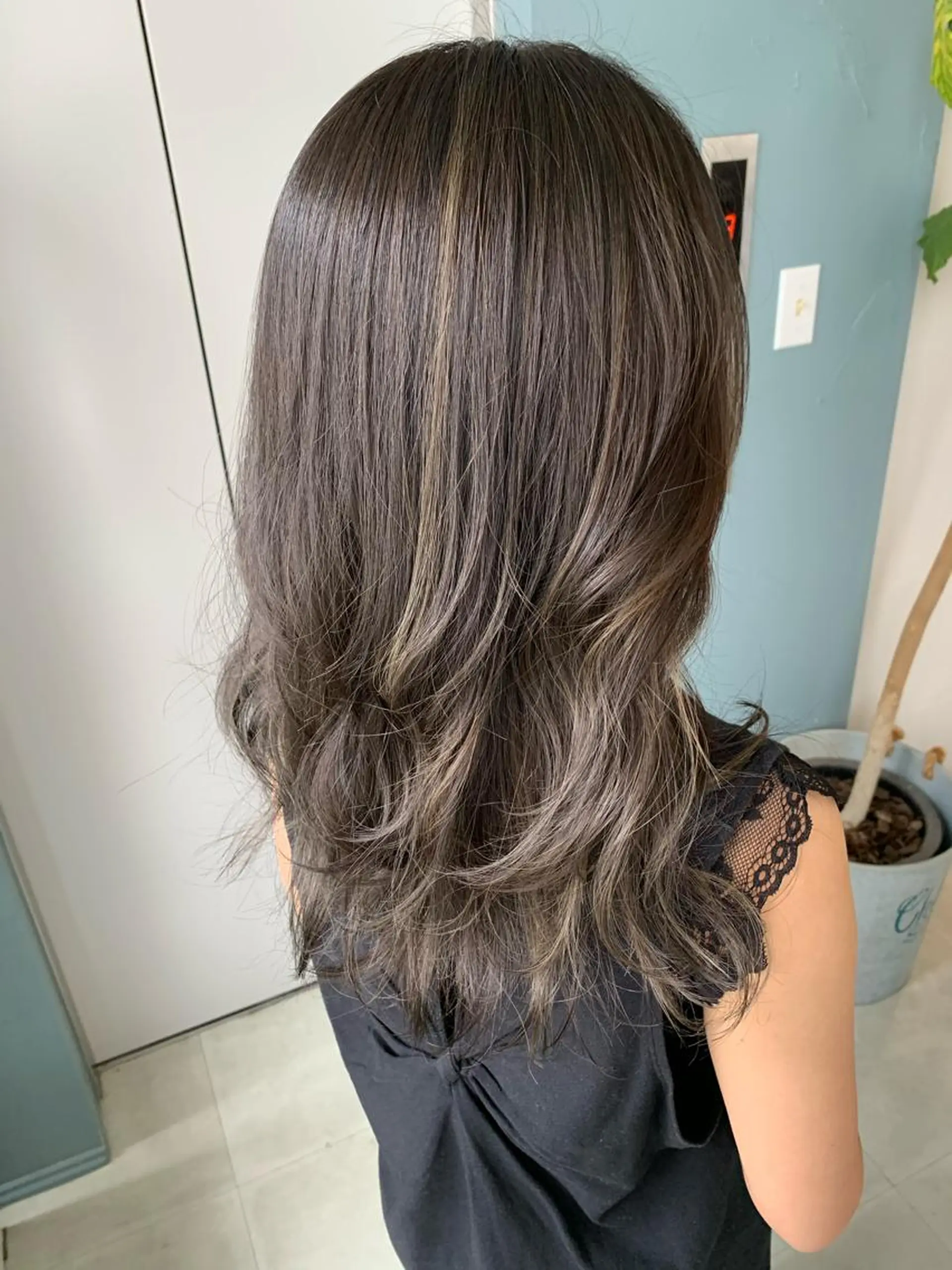 ロング カラー ヘアカラー トリートメント 船津武俊 フナツタケトシのヘアスタイル
