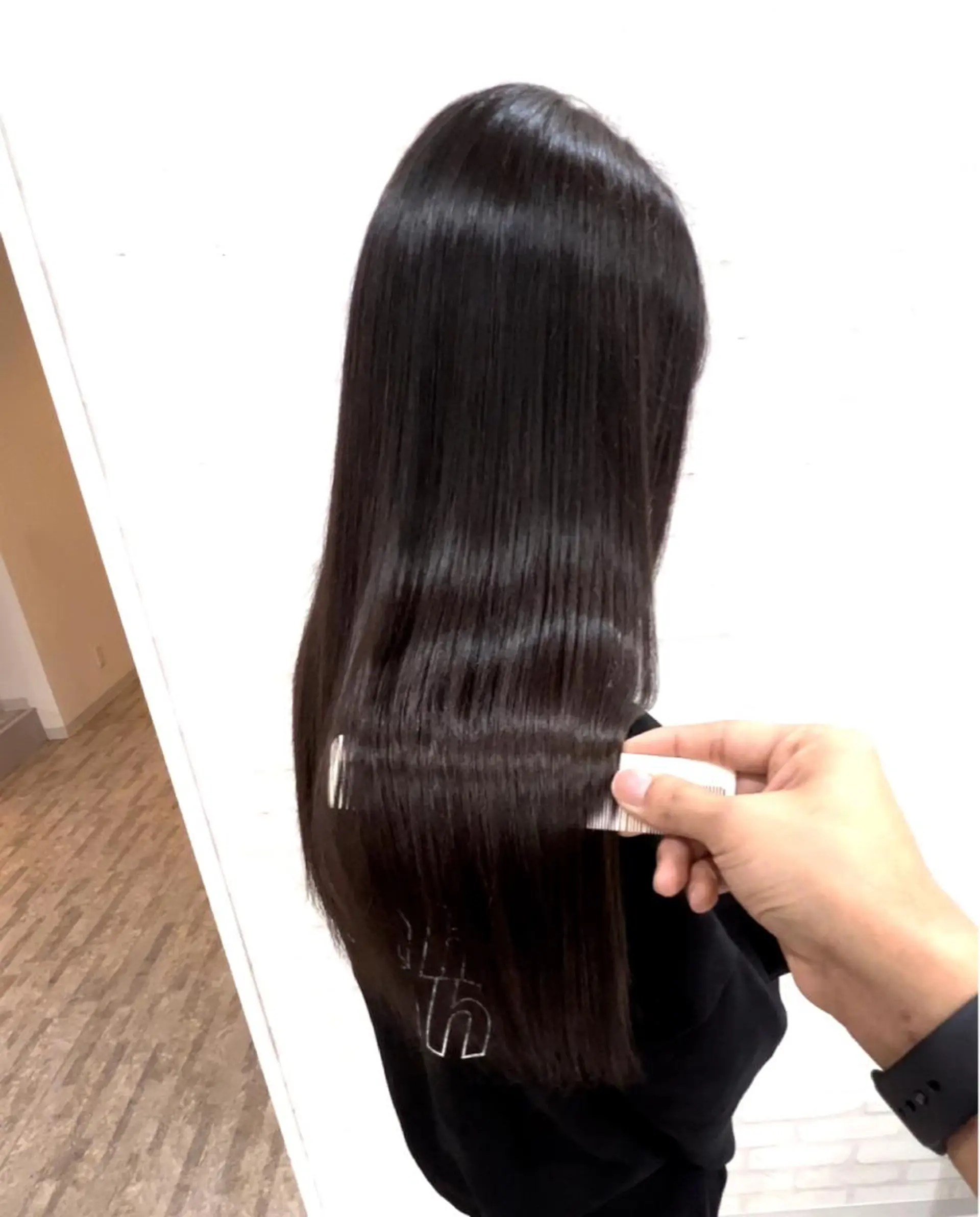 ロング トリートメント 酸熱トリートメント カット 縮毛矯正 トリートメント 髪質改善 貸切サロンのヘアスタイル