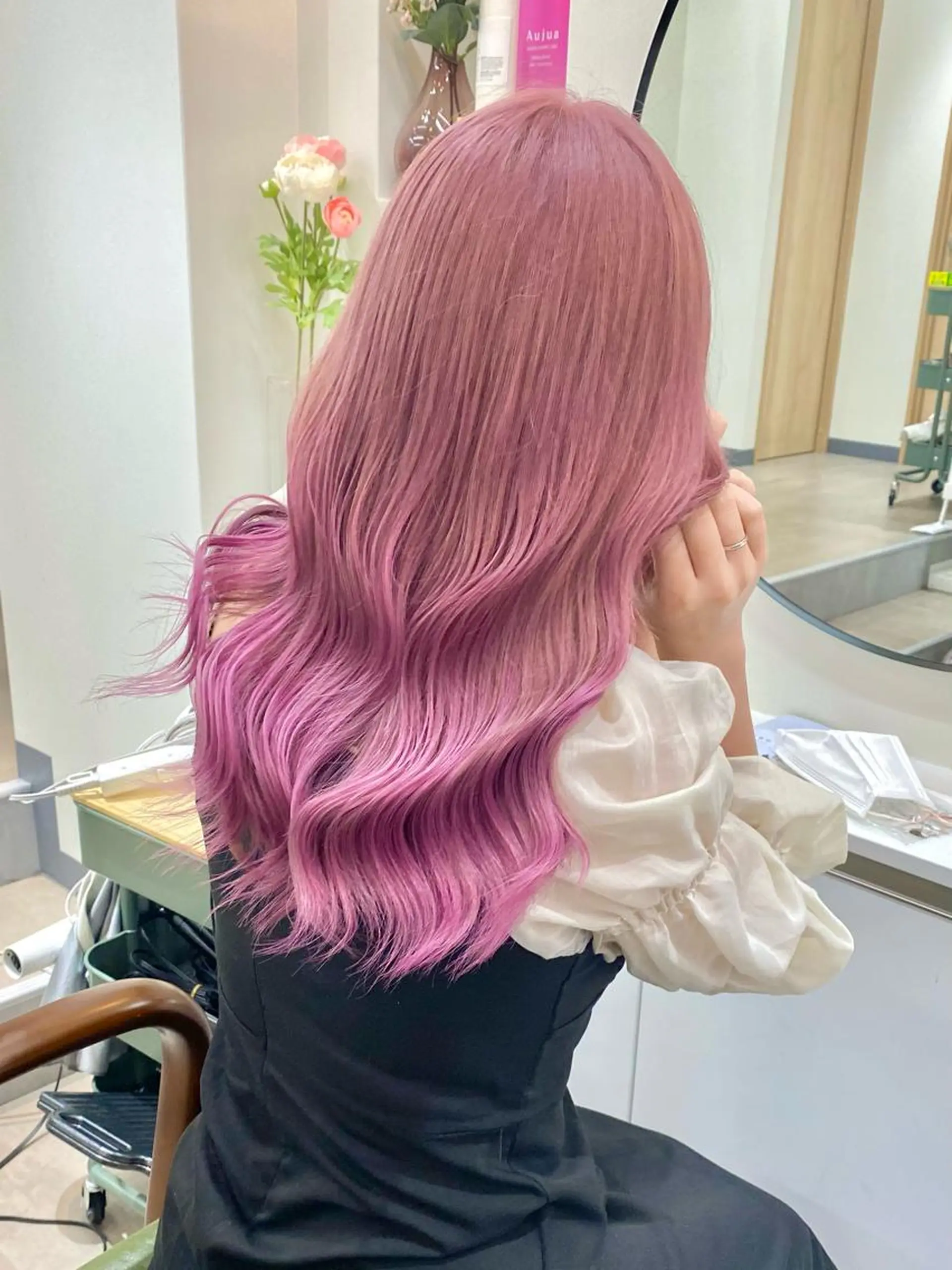 ロング カラー ピンクカラー カット ヘアカラー トリートメント ヘアセット 💘カラー特化美容師 尾崎拓己のヘアスタイル