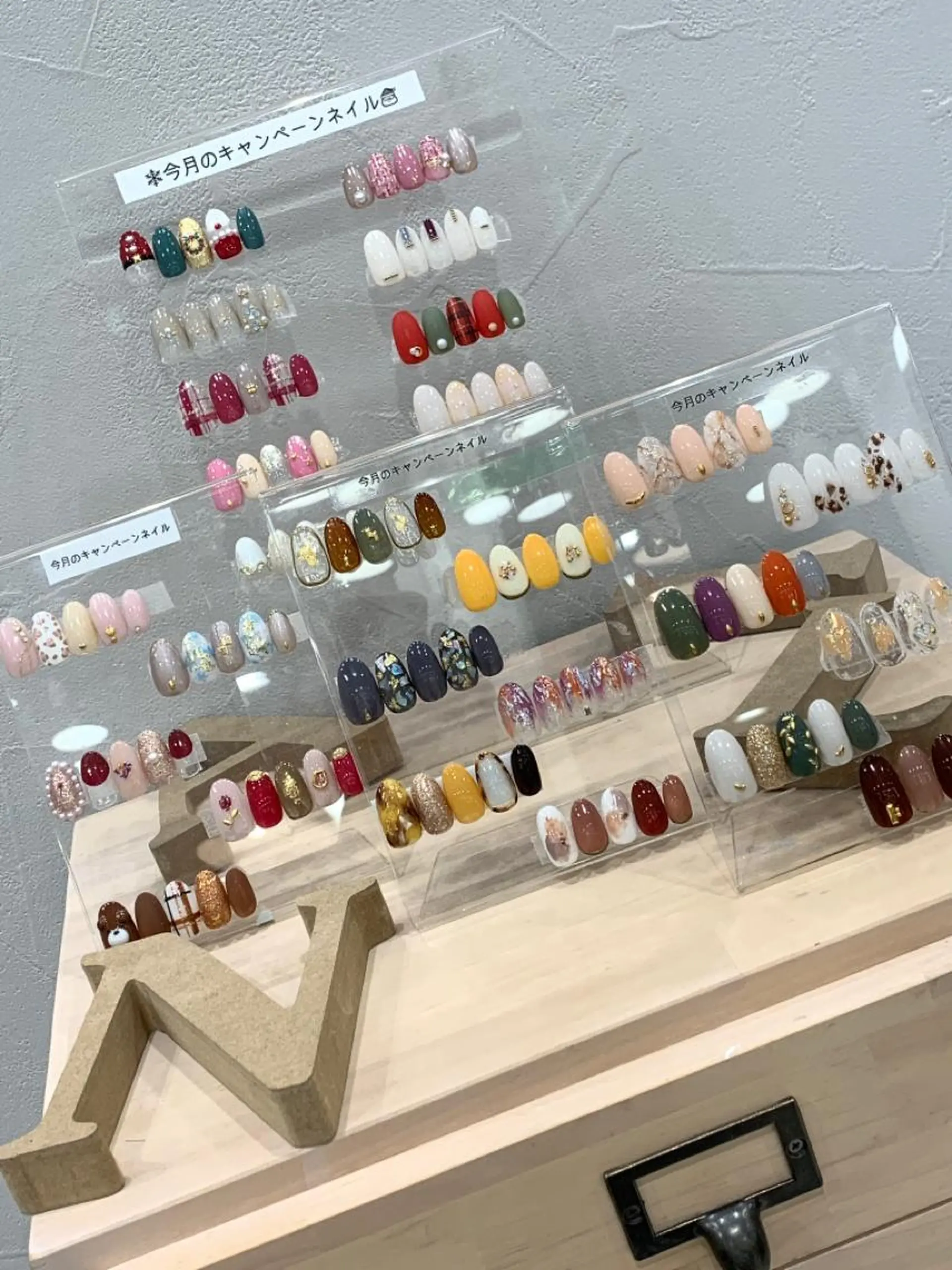 ネイル ハンドネイル 佐藤 まりえのネイルデザイン