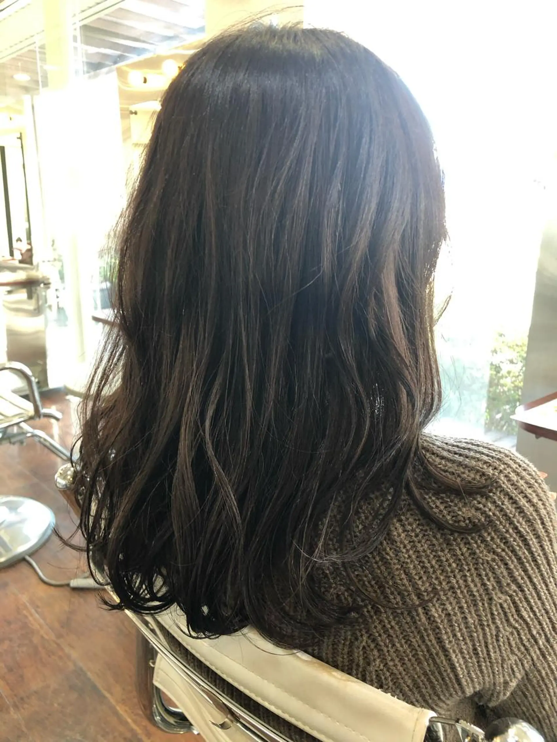 セミロング カラー カット ヘアカラー トリートメント MayQuark所属・MAY QUARKのヘアスタイル
