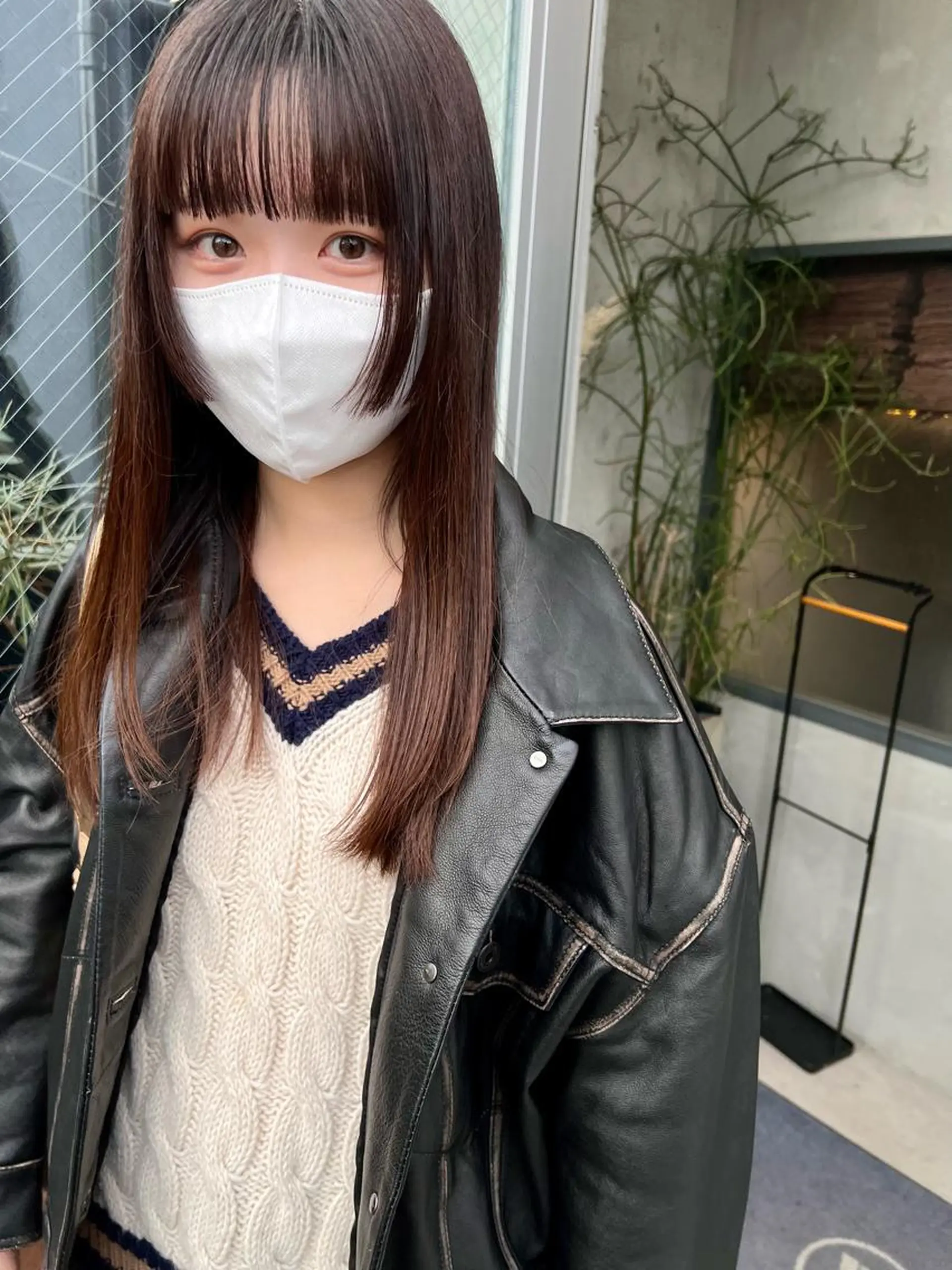 セミロング 顔周りカット カット ヘアカラー sakoda shunkiのヘアスタイル
