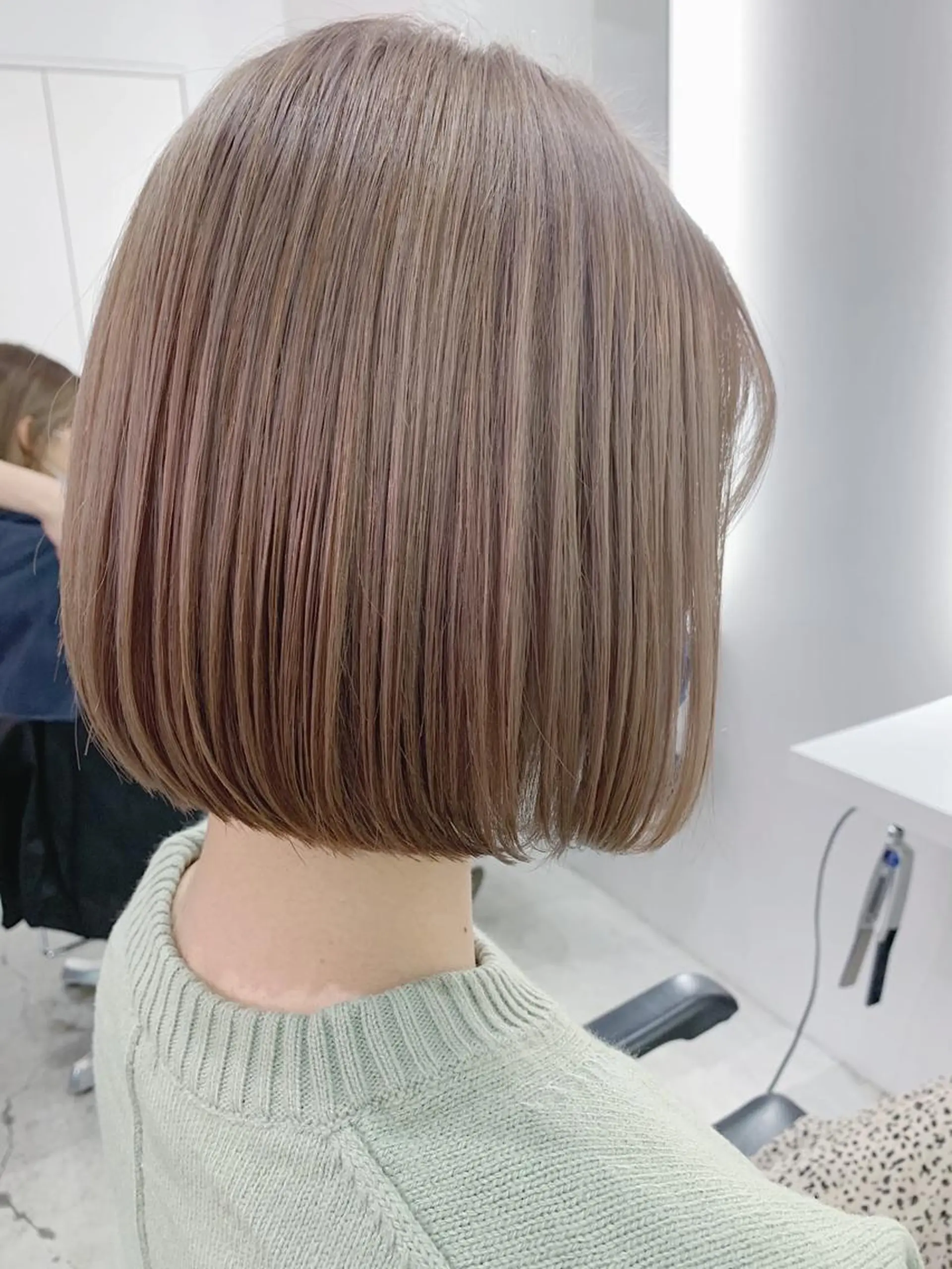 ショート カラー ヘアアレンジ アディクシーカラー ベージュカラー グレージュ ハイライトカラー イルミナカラー ヘアカラー トリートメント ヘッドスパ ヘアセット レイヤーカット/艶髪 🎀笠原 優花🎀のヘアスタイル
