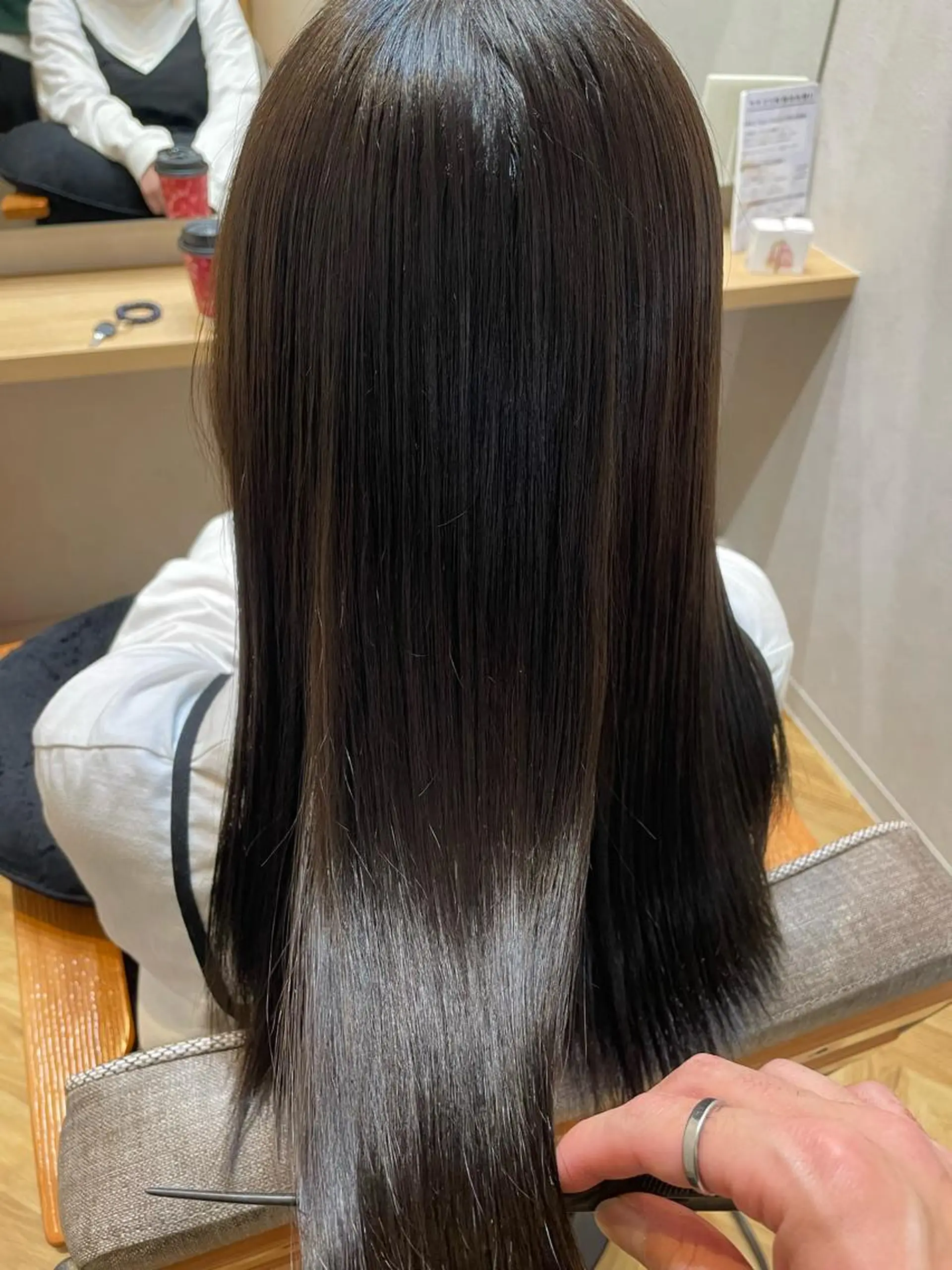 セミロング セミロングパーマ ミストバング ボブ ハイライト 髪質改善 縮毛矯正 newi宮崎 akioのヘアスタイル