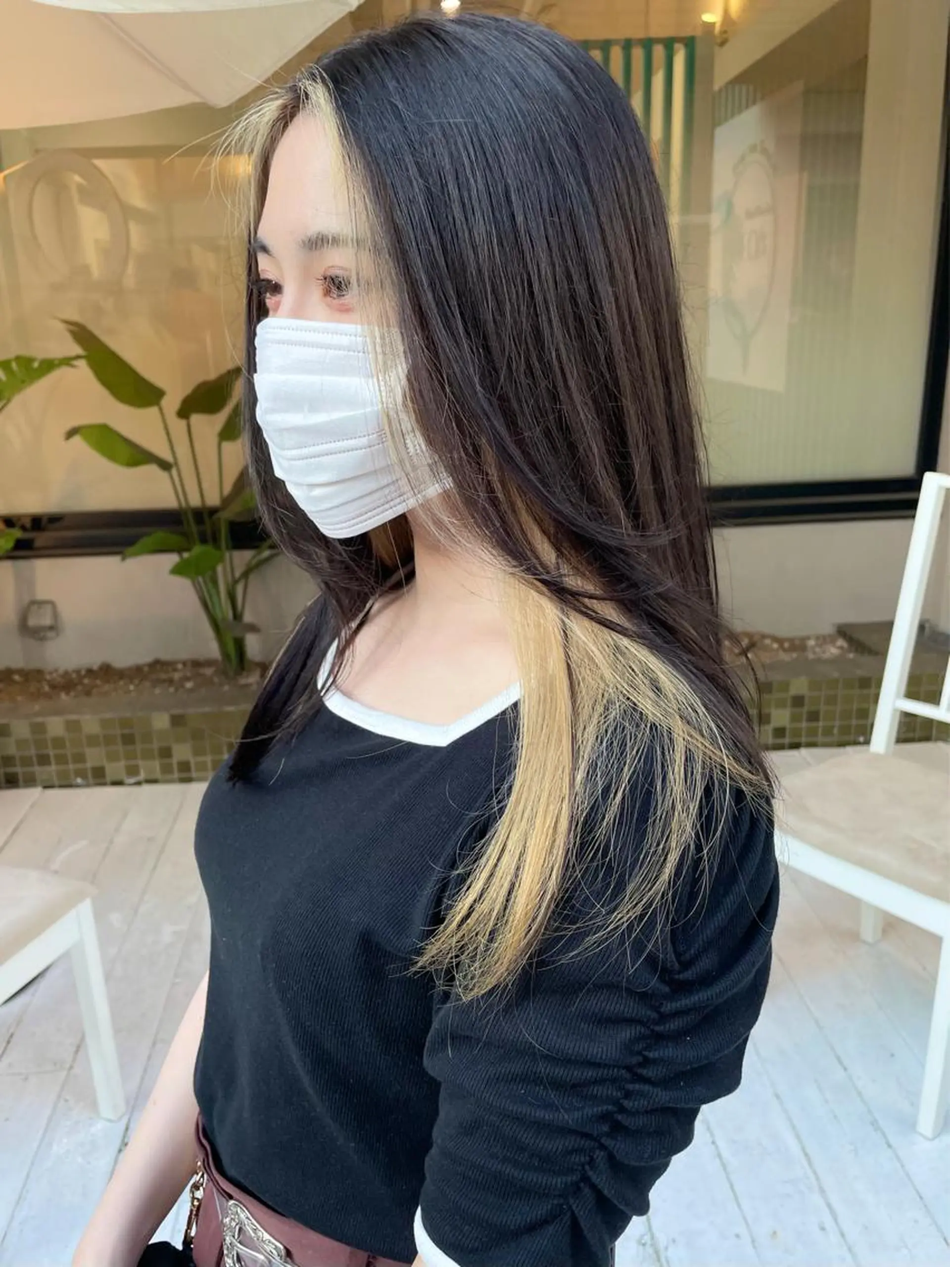 ロング カラー ベージュカラー ホワイトベージュ カット ヘアカラー トリートメント 佐藤 魁人のヘアスタイル