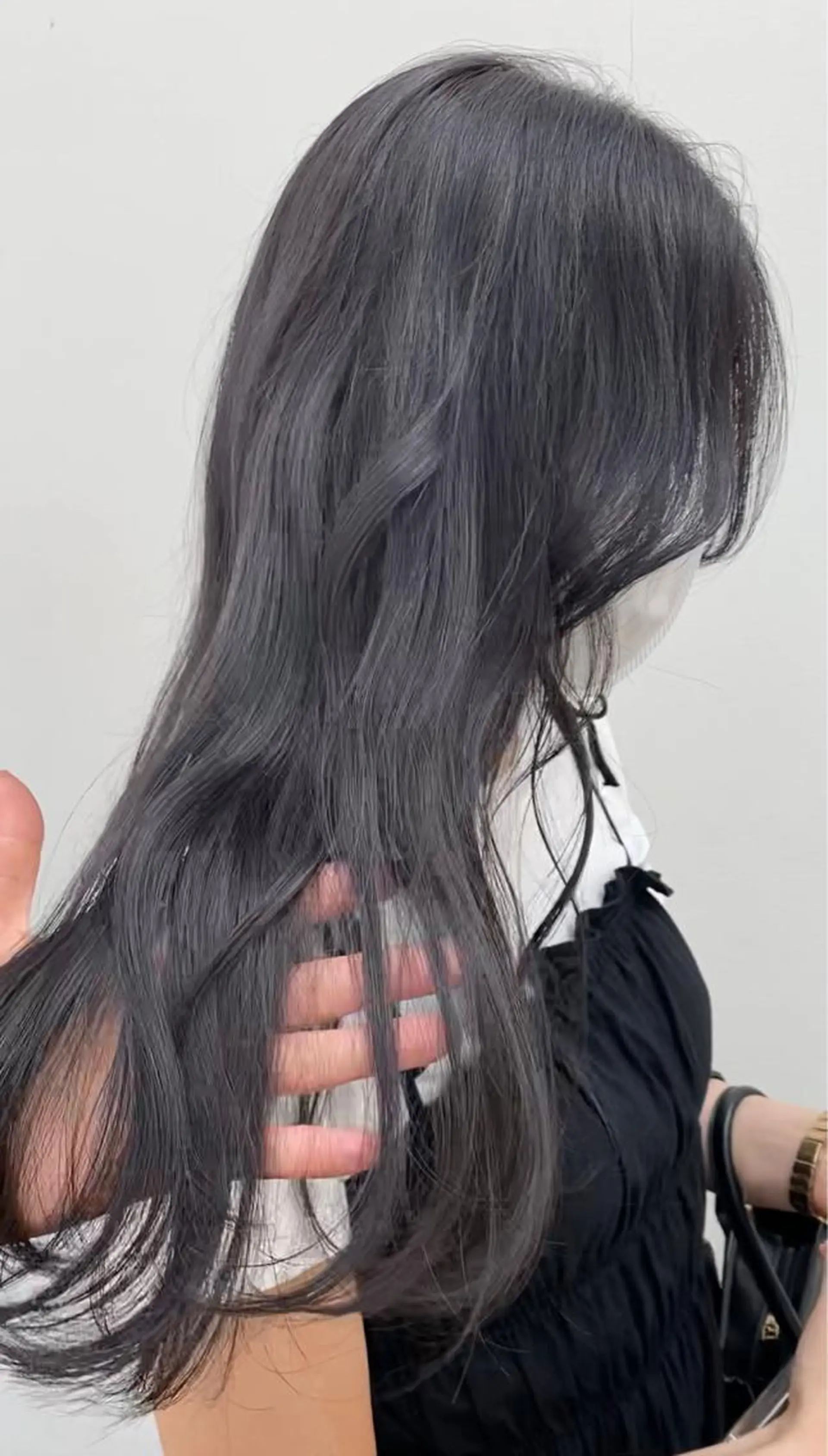 セミロング カラー ヘアアレンジ 透明感カラー グレージュ SALOWIN原宿iori店所属・レイヤー🌟艶カラー 🕊まやのヘアスタイル