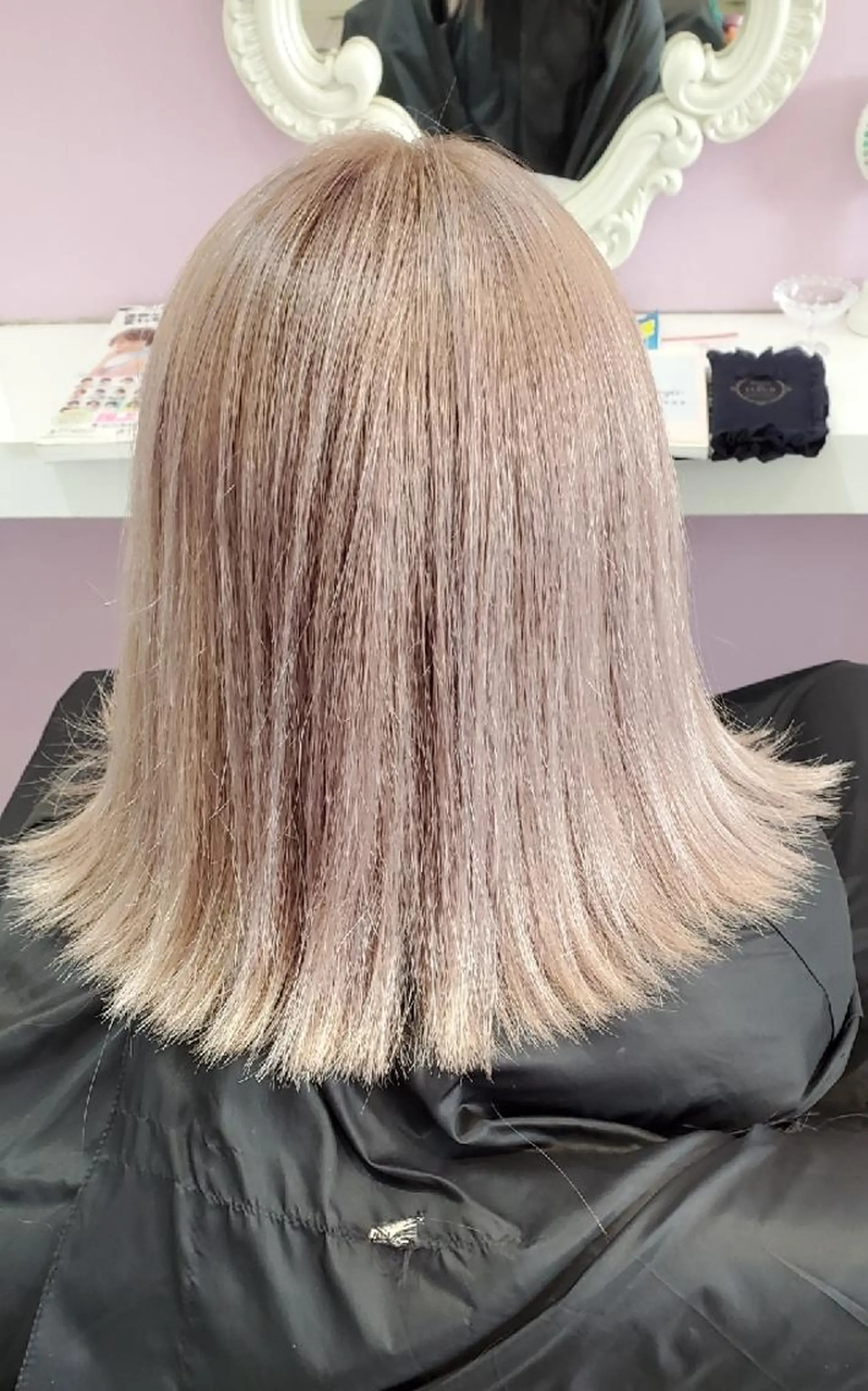 ミディアム カラー ヘアアレンジ ベージュカラー ホワイトベージュ ナカシマ  アユミのヘアスタイル