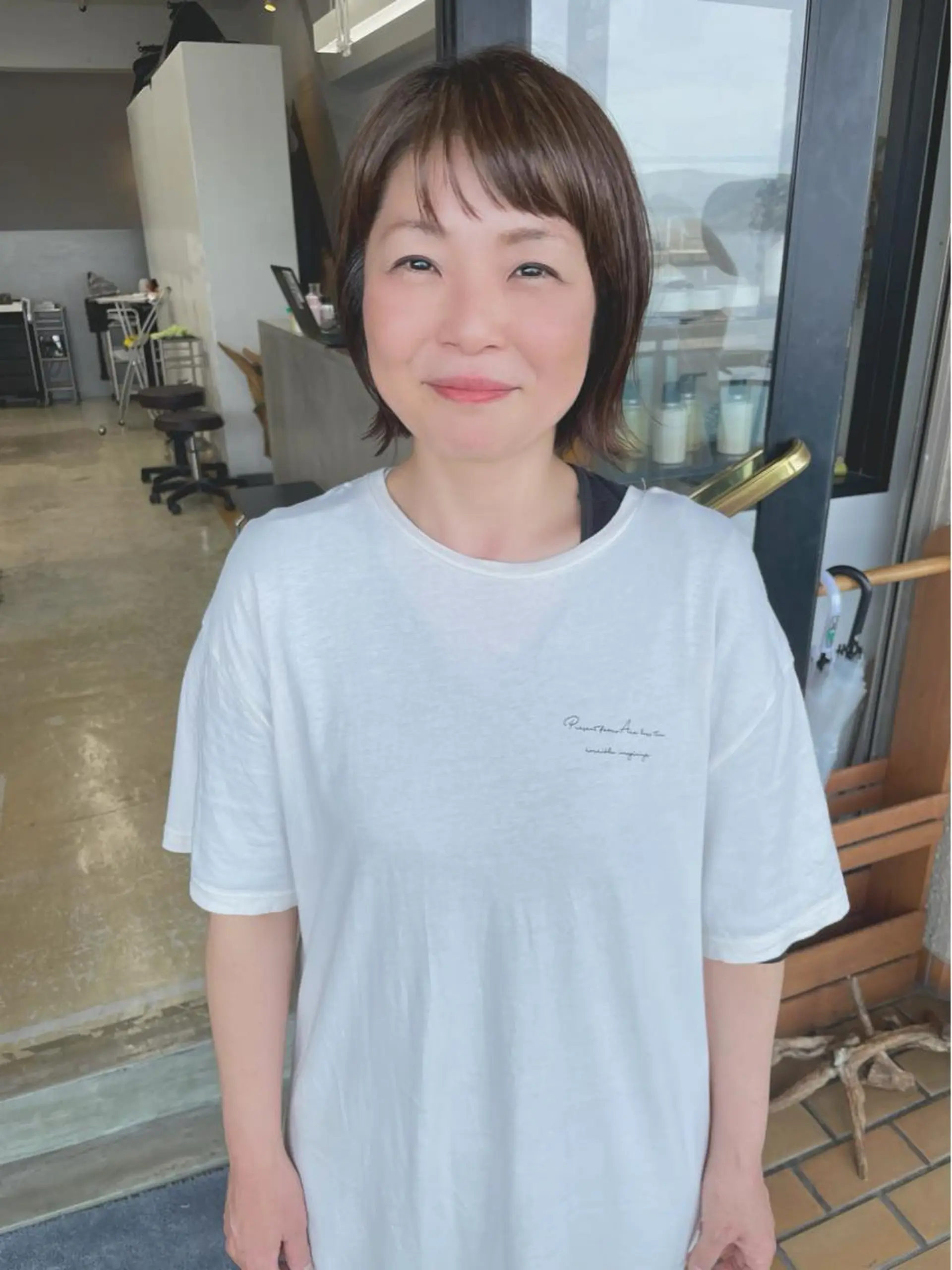 ミディアム カット 藤本 静香のヘアスタイル