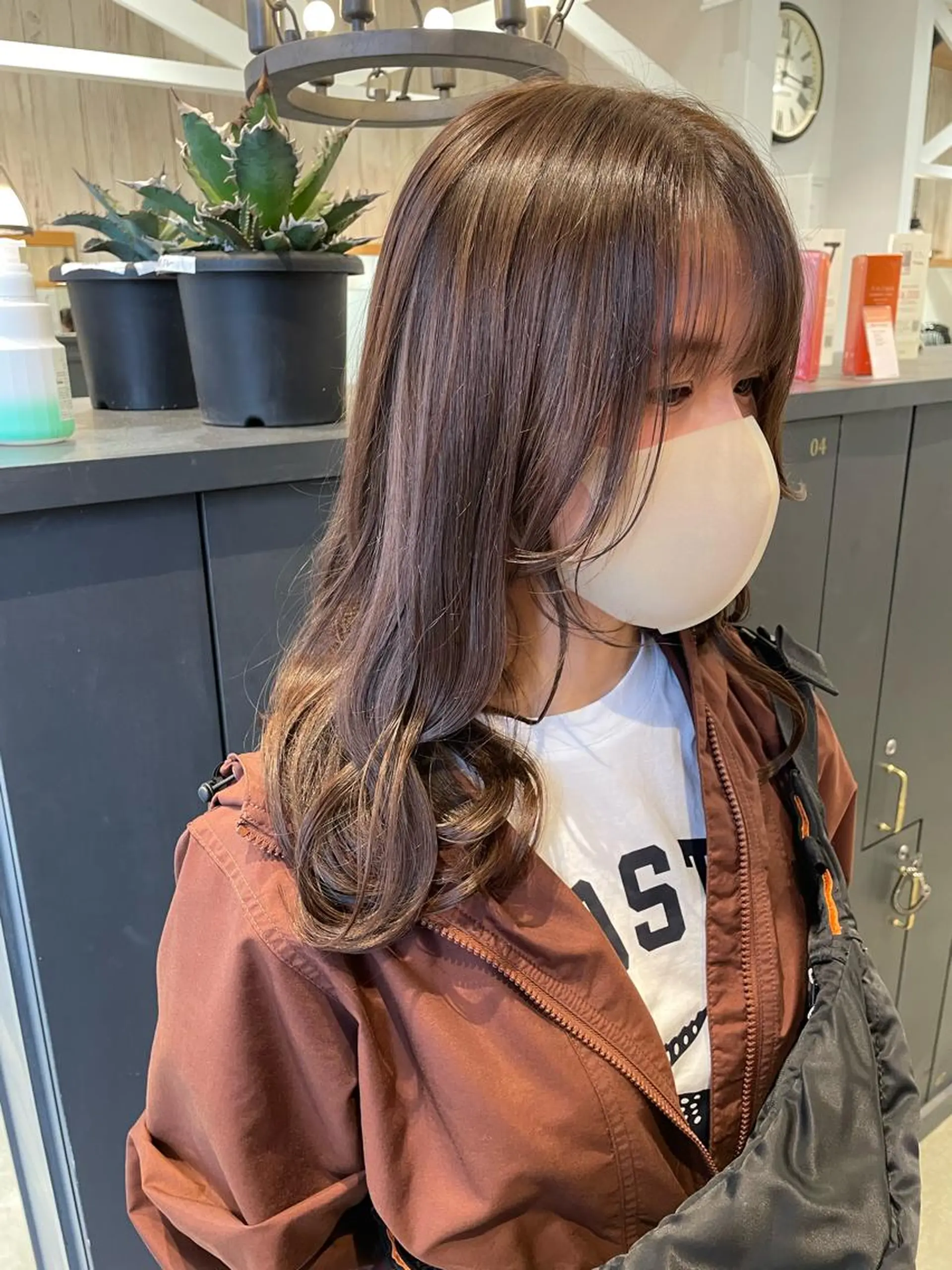 ロング カット 細沼 葵のヘアスタイル
