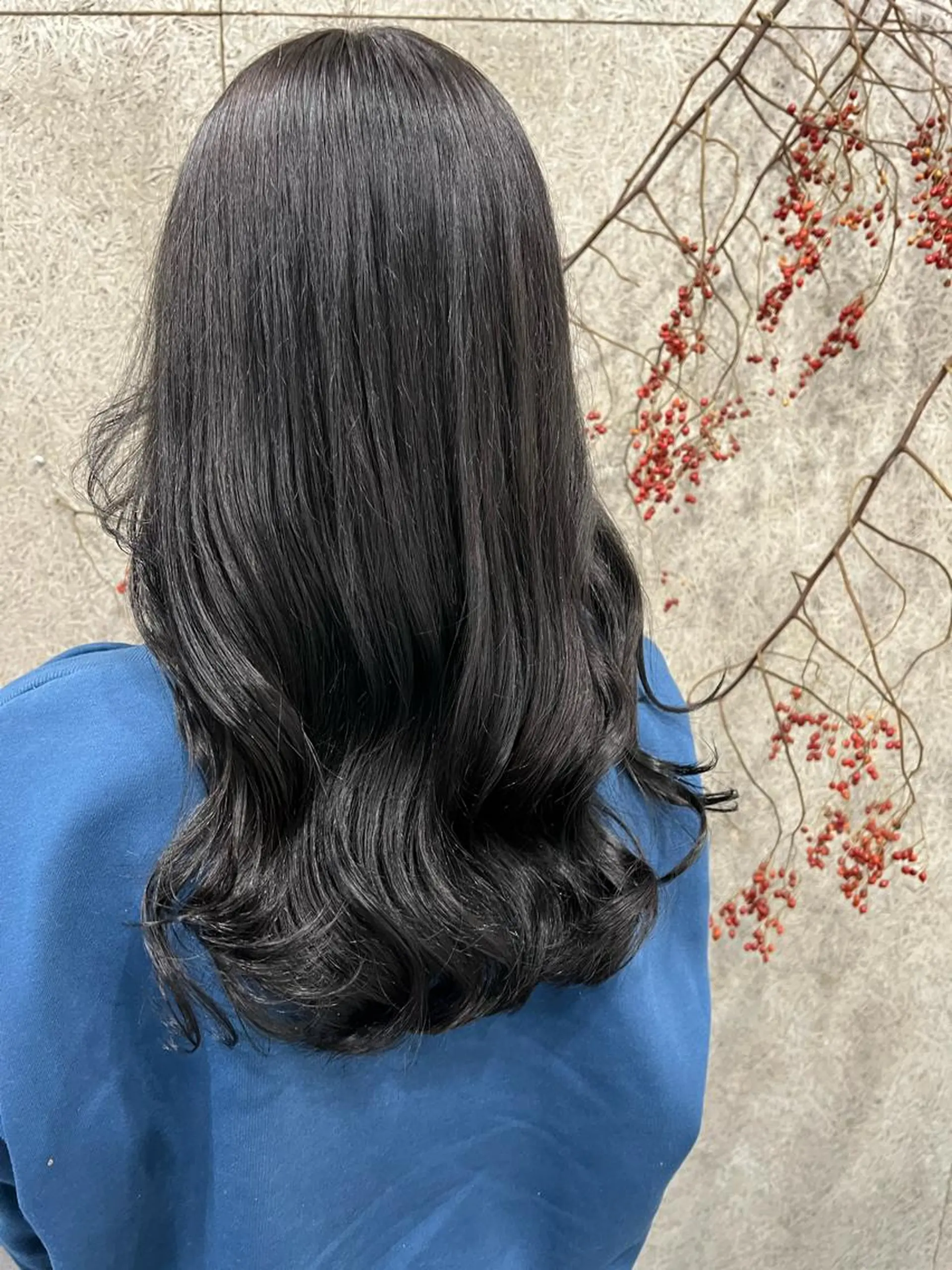 ロング カラー nishibu ayukaのヘアスタイル