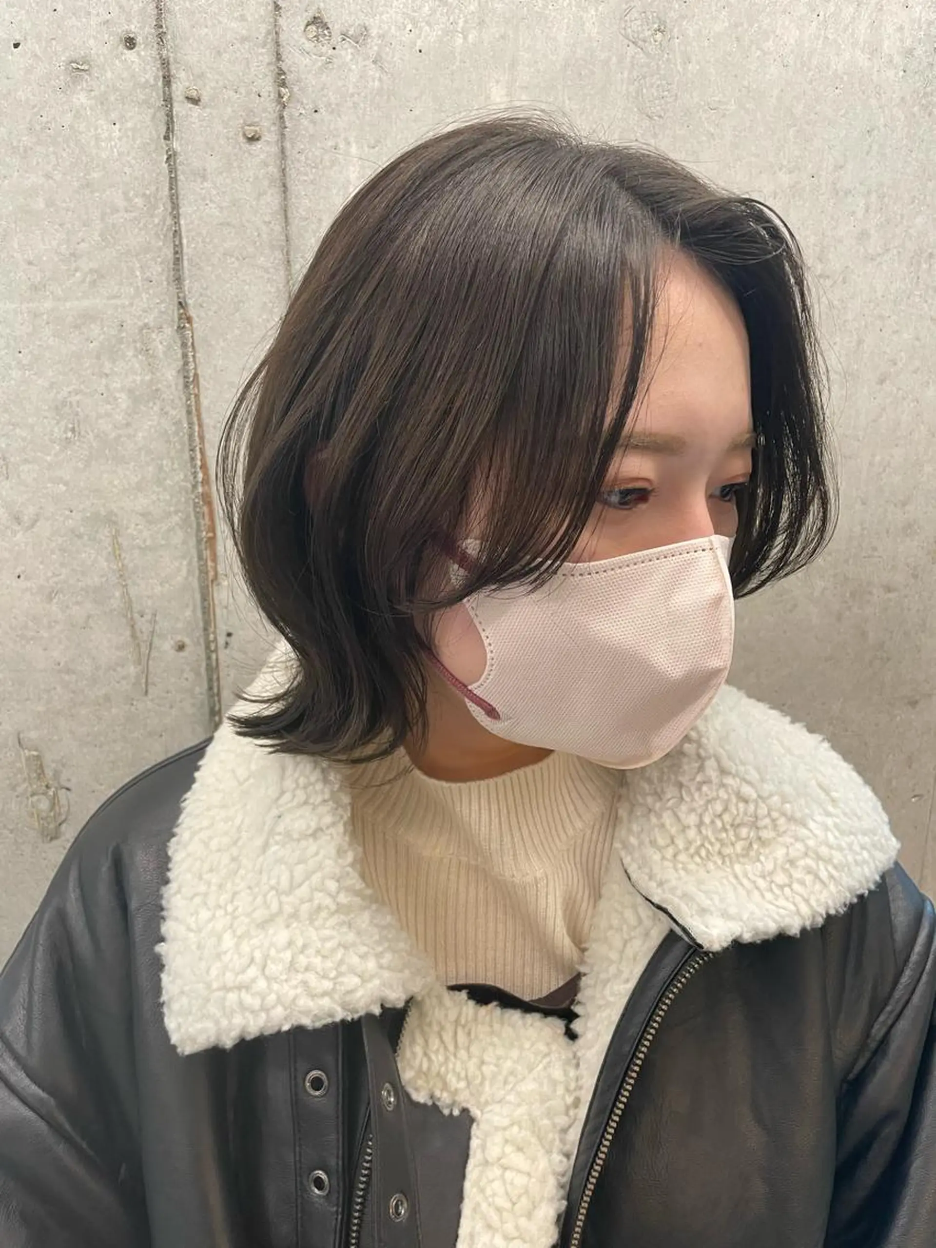 ミディアム カラー グレージュ カット インナーカラー/推し アニメカラー/ウルフのヘアスタイル
