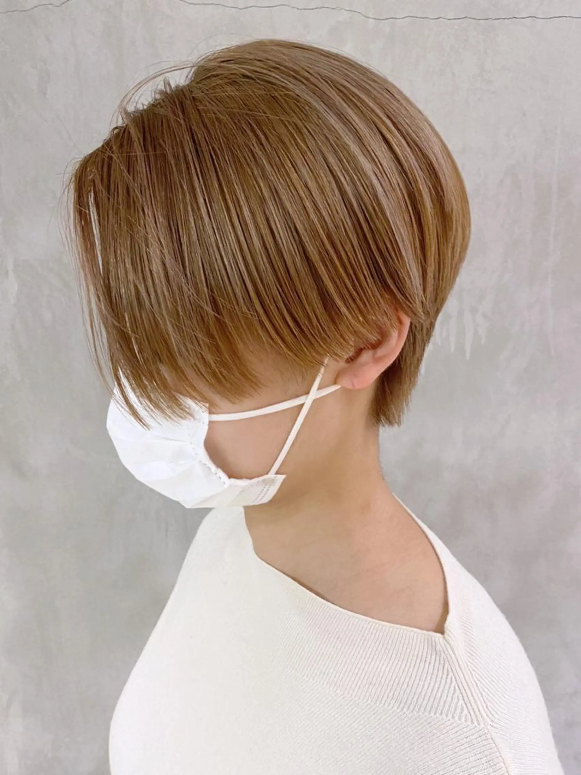 ショート カラー ヘアアレンジ パーマ ショートボブ ベージュカラー ミルクティーベージュ ボブ ショートヘア ITbyALBUM 八王子店のヘアスタイル