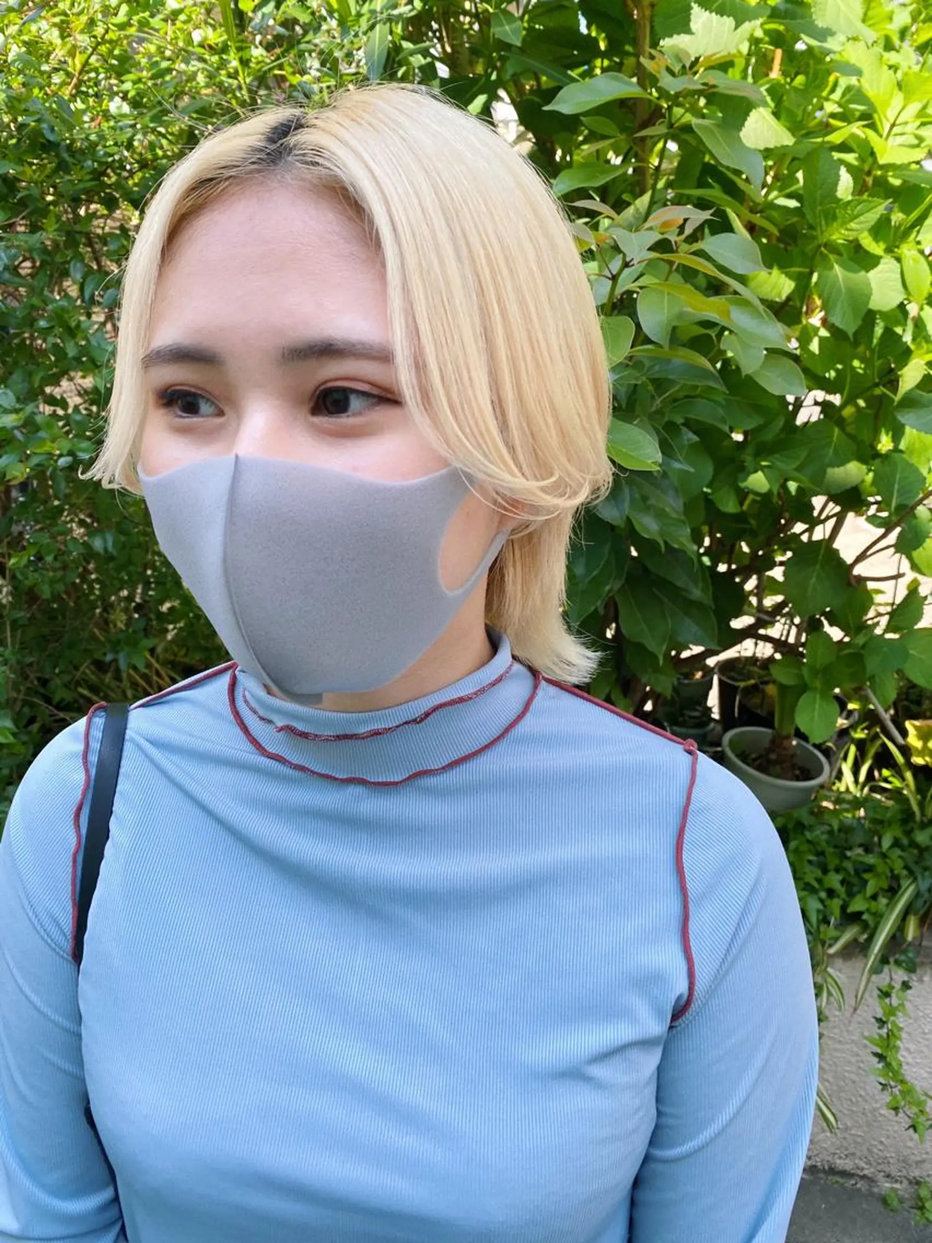 ショート カラー レイヤー/ウルフエク テブリーチ磯部ユズキのヘアスタイル