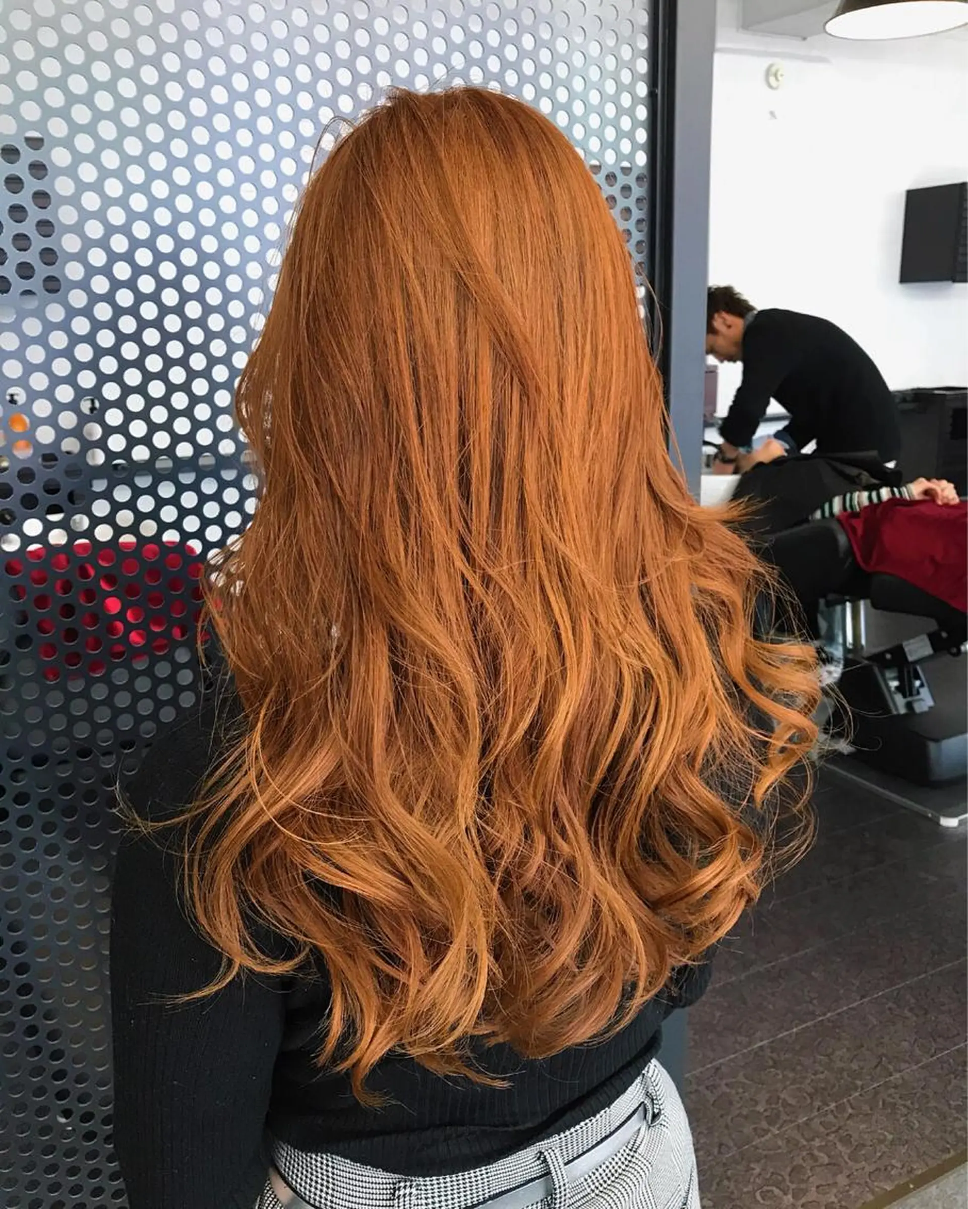 ロング カラー ダブルカラー オレンジ ヘアカラー トリートメント 🌹 AKARI  🌹のヘアスタイル