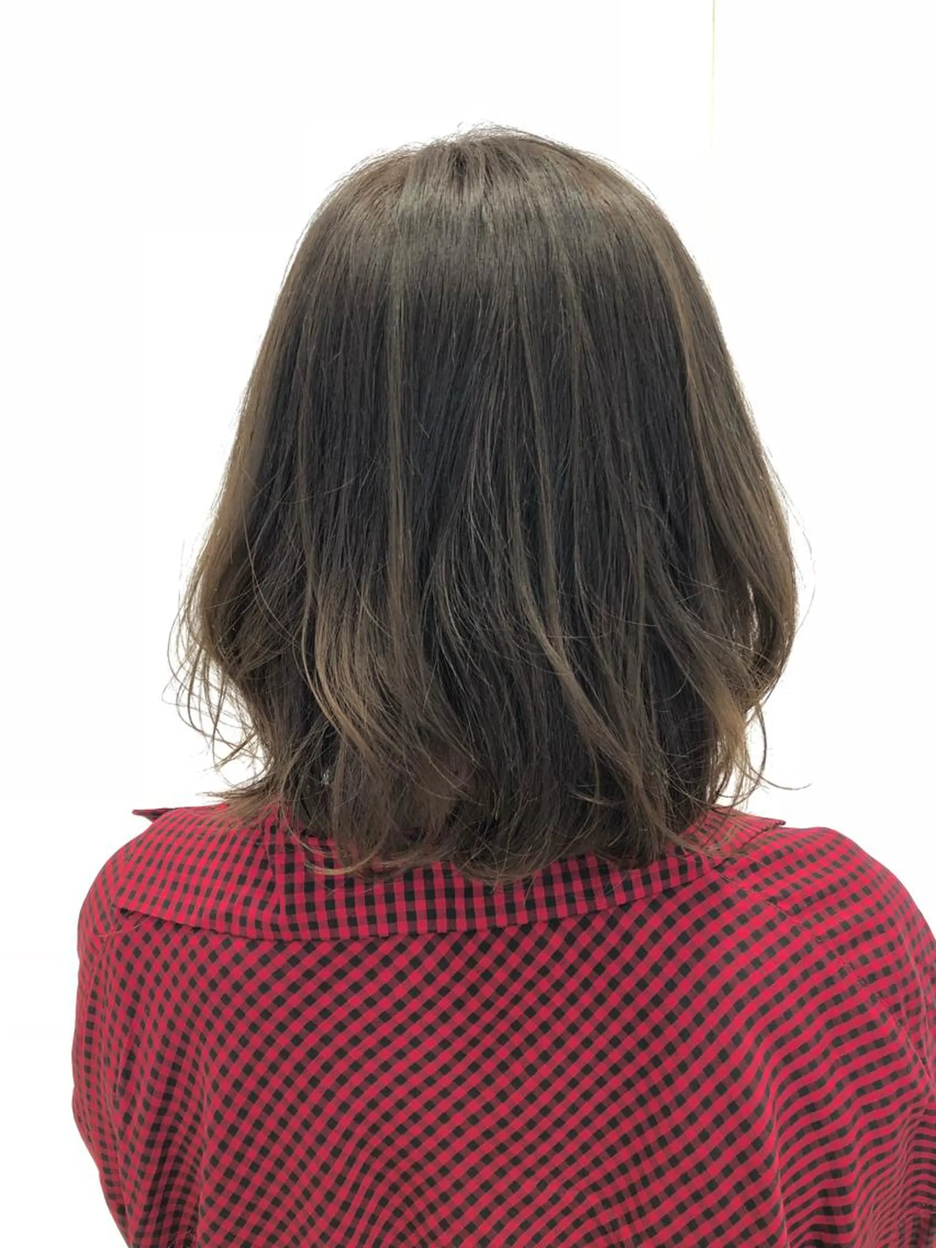 ショート アッシュ ショート/白髪ぼかし 君和田若菜のヘアスタイル