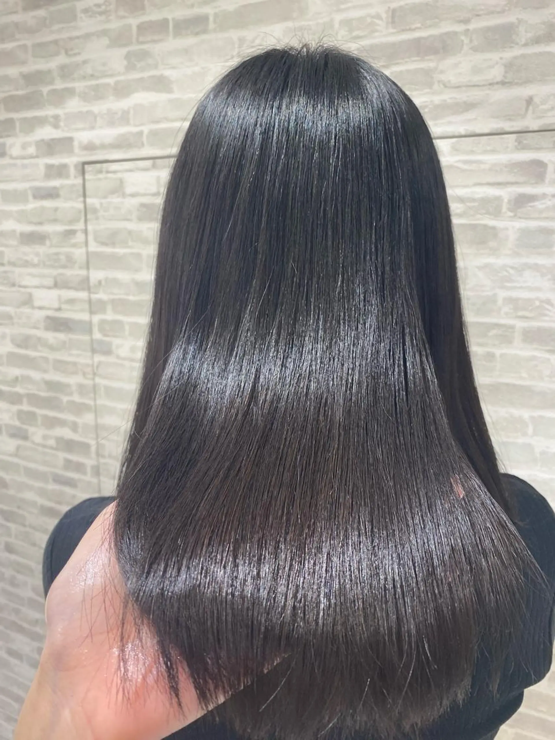 ミディアム 縮毛矯正 トリートメント 小金丸 里沙のヘアスタイル