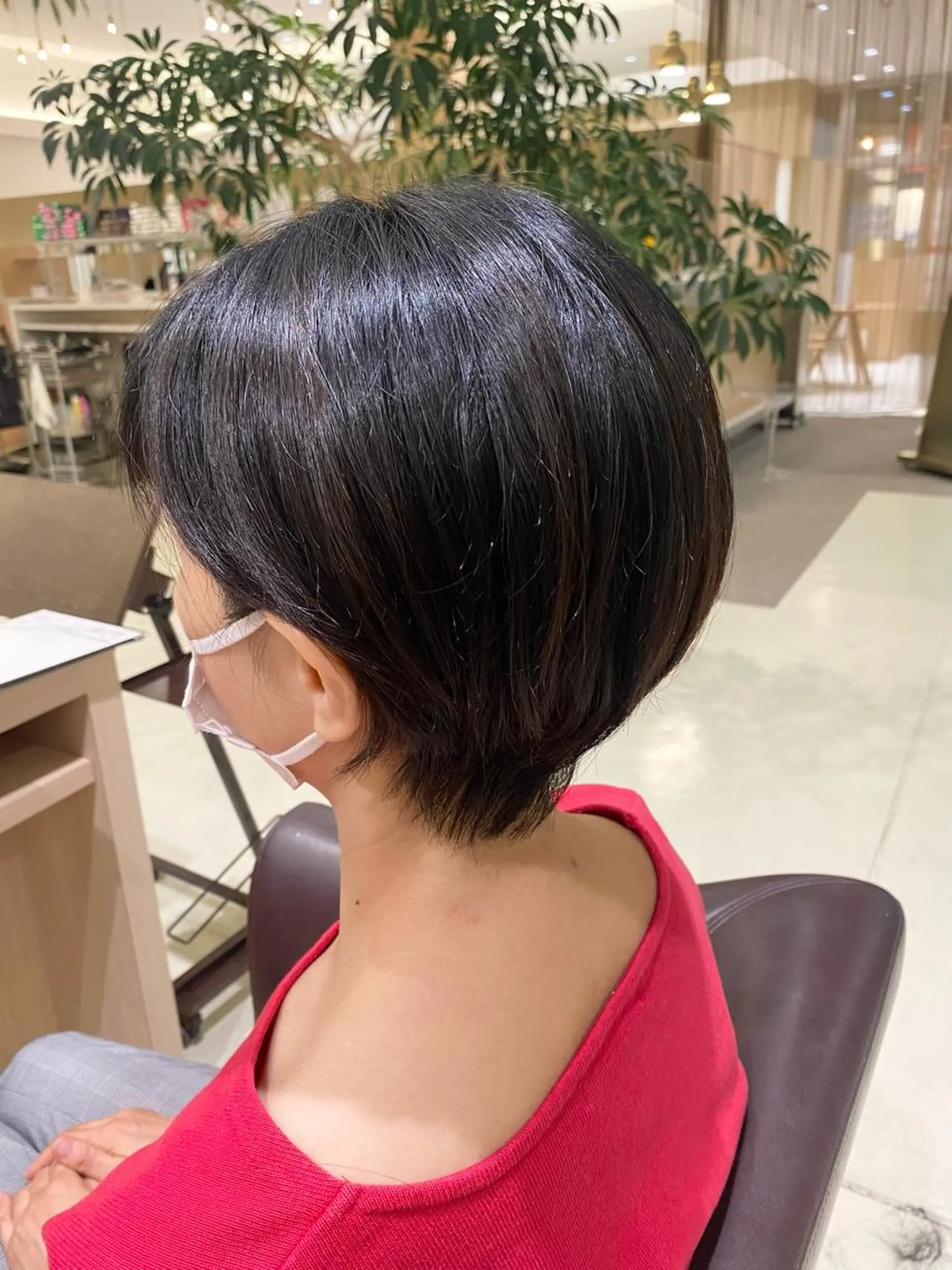 ショート ショートヘア ヘアカラー みやび🫧髪質改善 🫧透明感カラー🫧のヘアスタイル