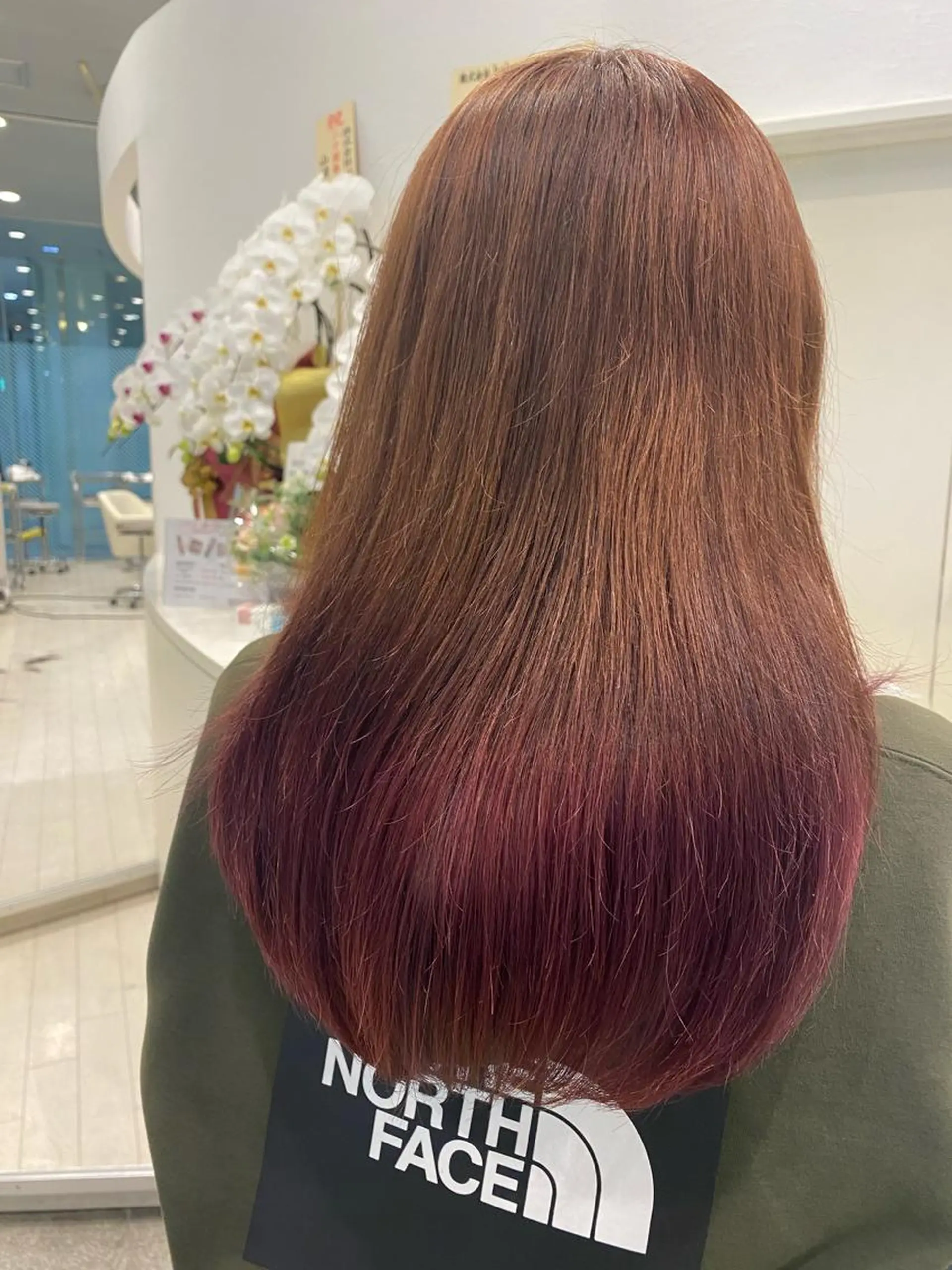 ロング カラー 鈴木 真悠のヘアスタイル