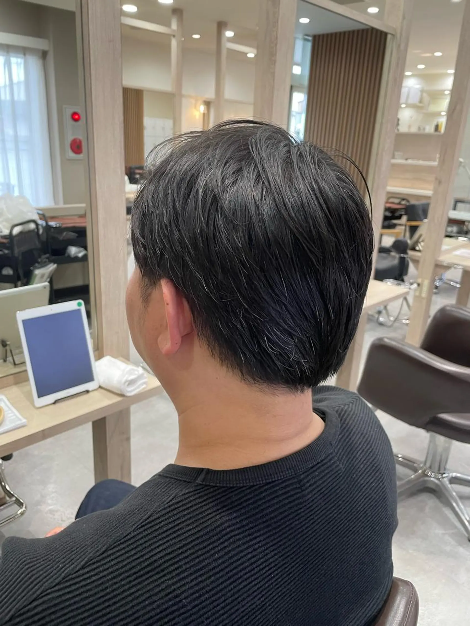 メンズ 刈り上げ カット 永田 まどかのヘアスタイル