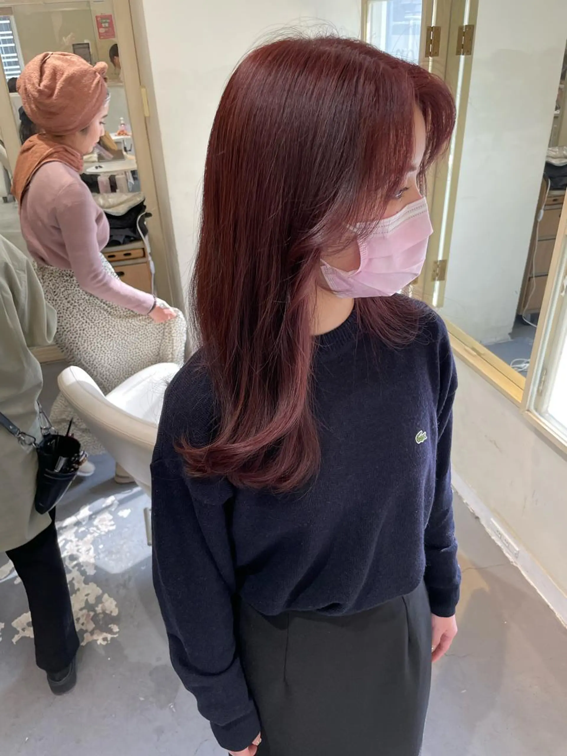 セミロング カラー ヘアカラー ぱつっとボブ 古家 佑真のヘアスタイル