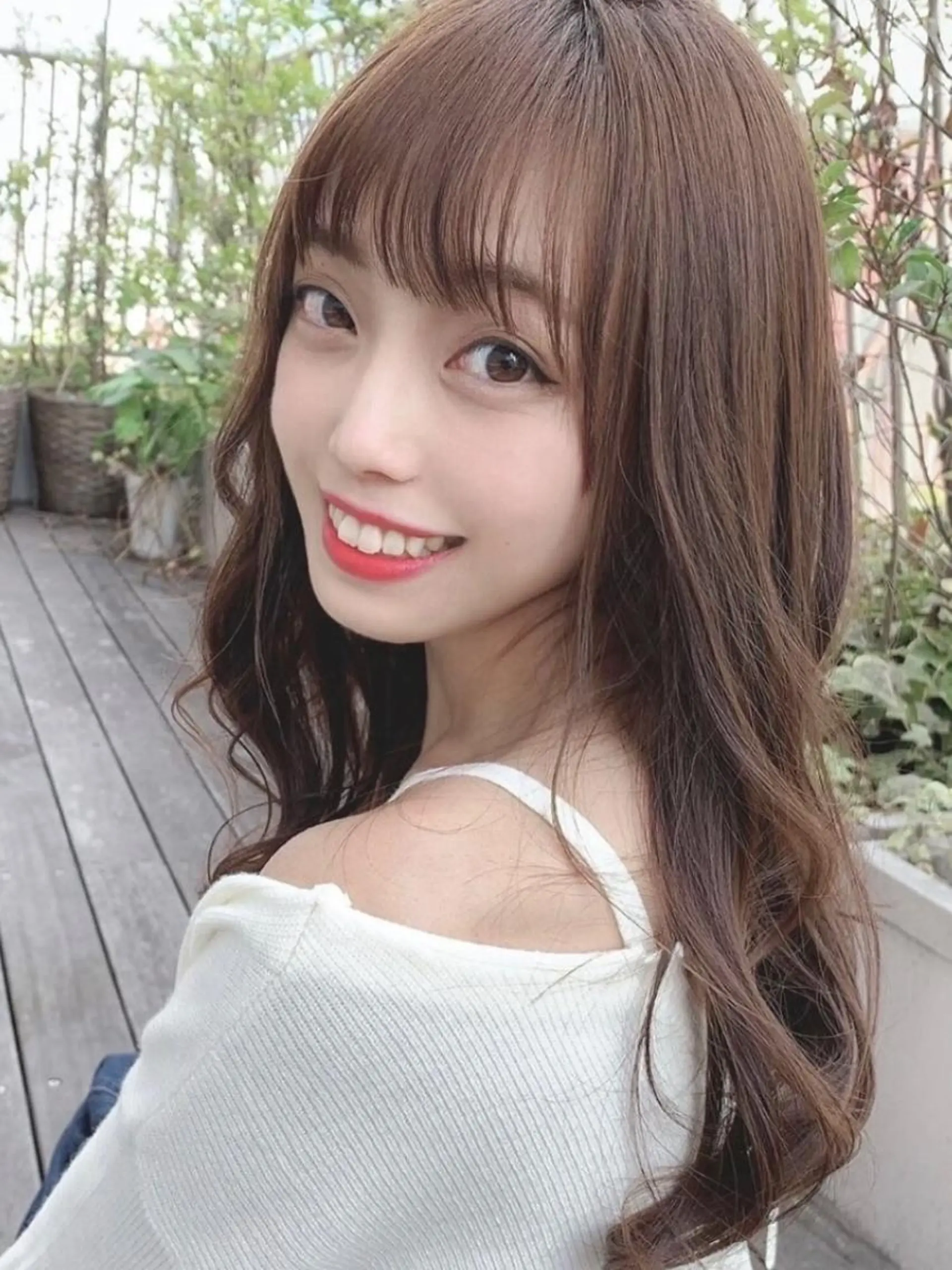 ロング カラー ヘアアレンジ カット ヘアカラー トリートメント 顔まわり似合わせ 久保田せなのヘアスタイル