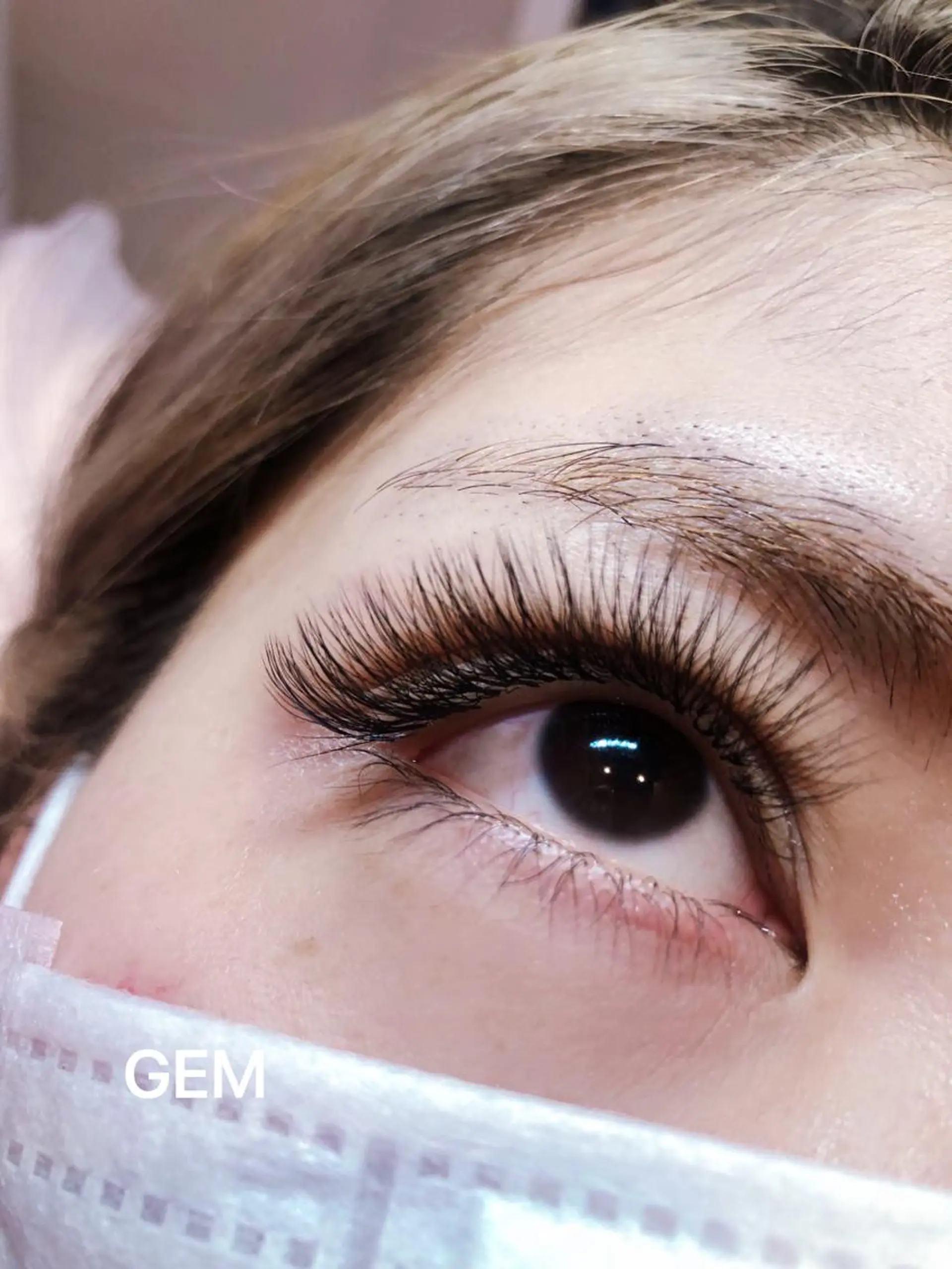 マツエク・マツパ ボリュームラッシュ マツエク GEM  the beautyのマツエク・マツパデザイン