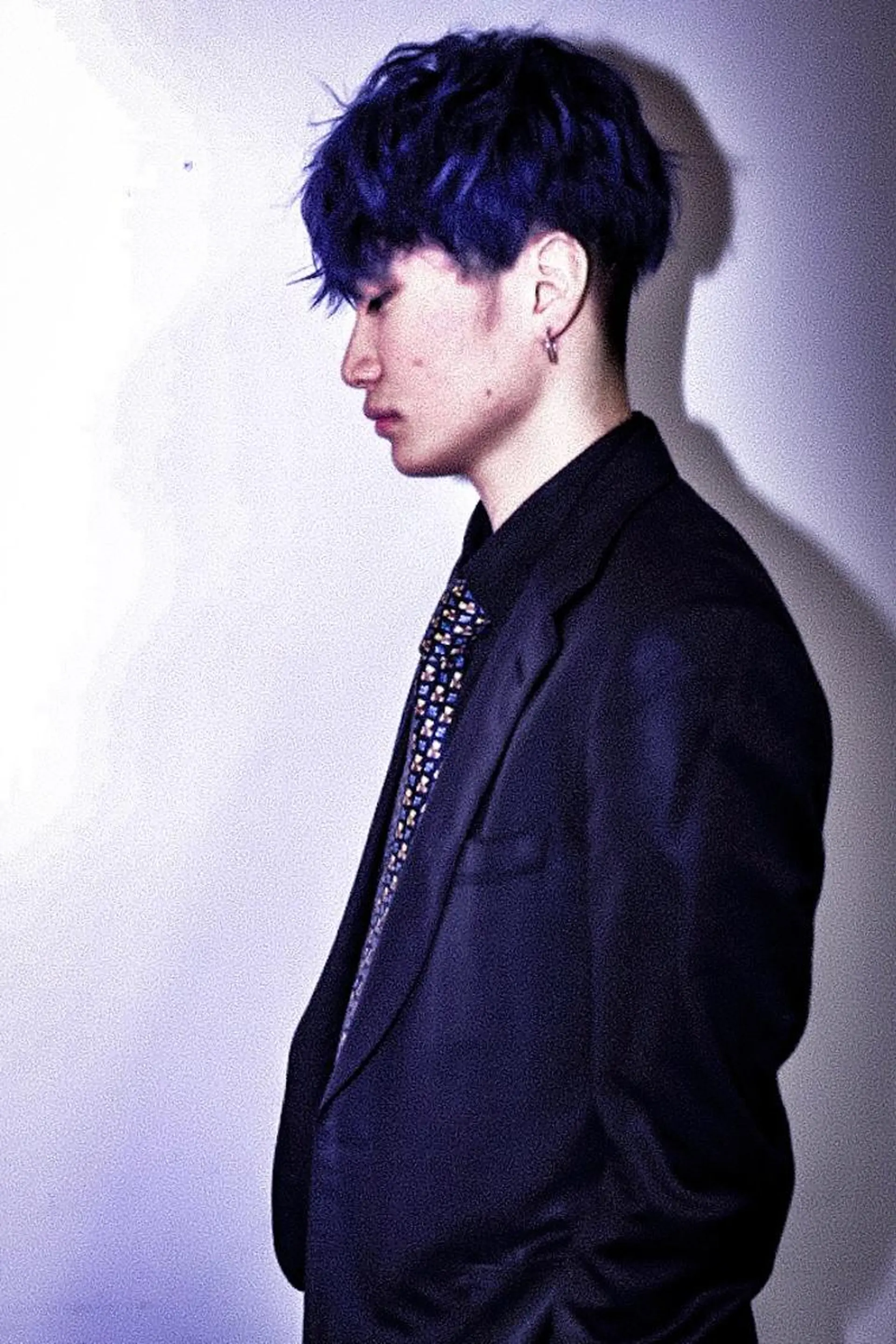 ショート カラー ブリーチ ブルーカラー ネイビーカラー GIRL所属・ダメージレスサロン✨ kayo🌱のヘアスタイル